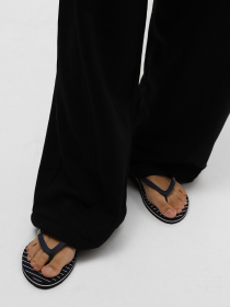 В'єтнамки Tommy Hilfiger модель FW0FW07823-DW6 В'єтнамки Tommy Hilfiger модель FW0FW07823-DW6 Фото