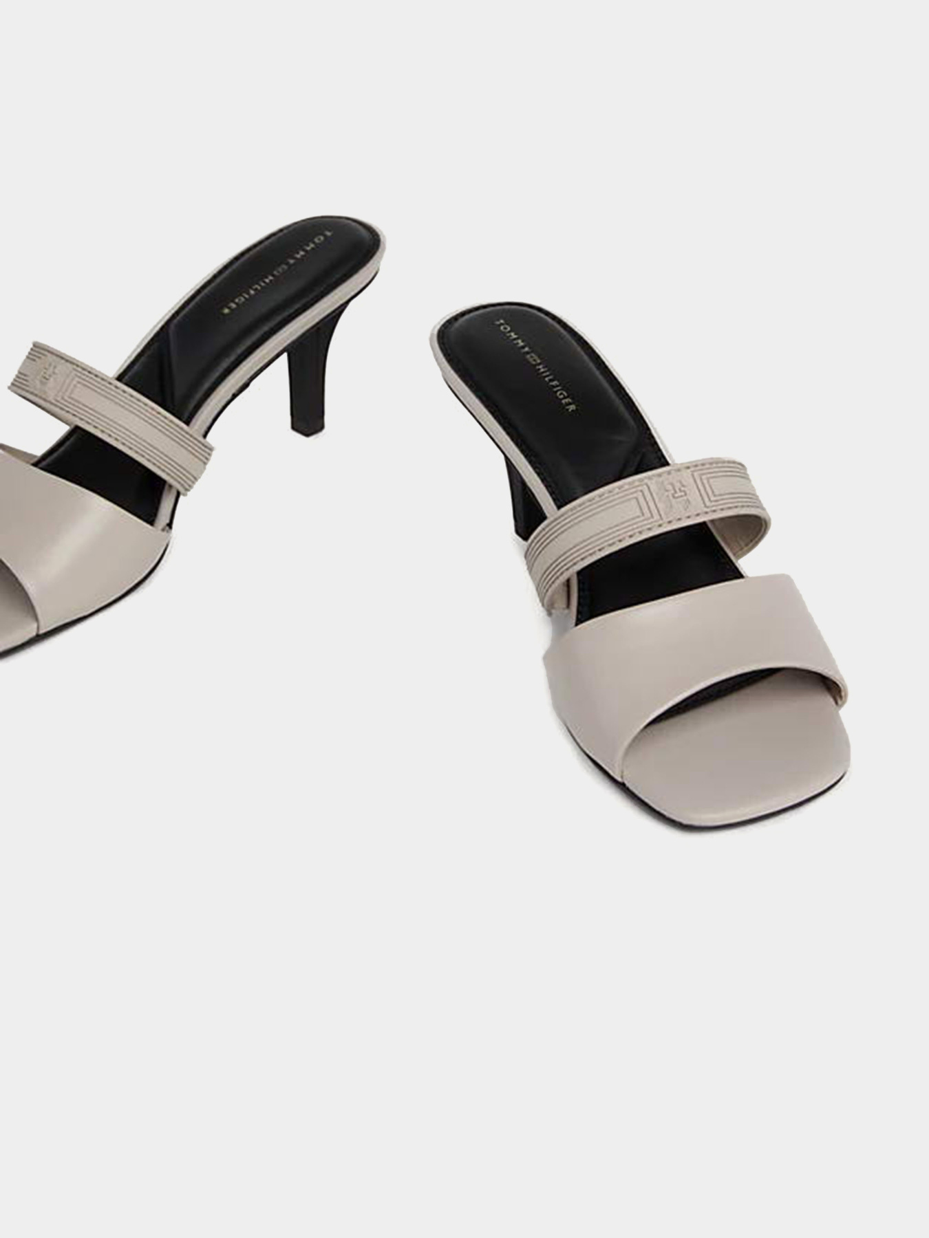 Мюли Tommy Hilfiger модель FW0FW07640-PKB Фото