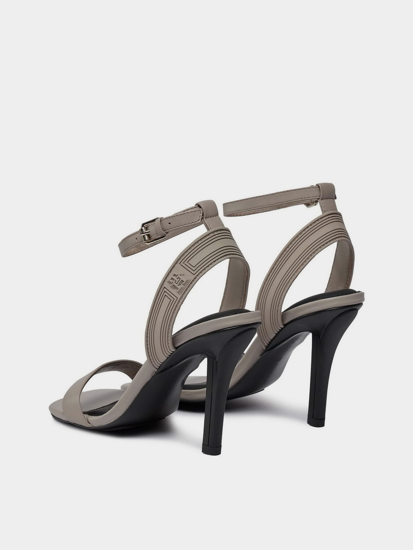 Босоножки Tommy Hilfiger модель FW0FW07795-PKB Фото