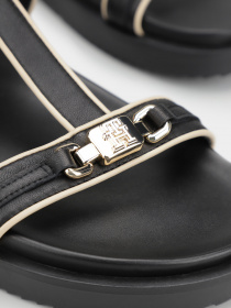 Сандалии Tommy Hilfiger модель FW0FW07798-BDS Фото