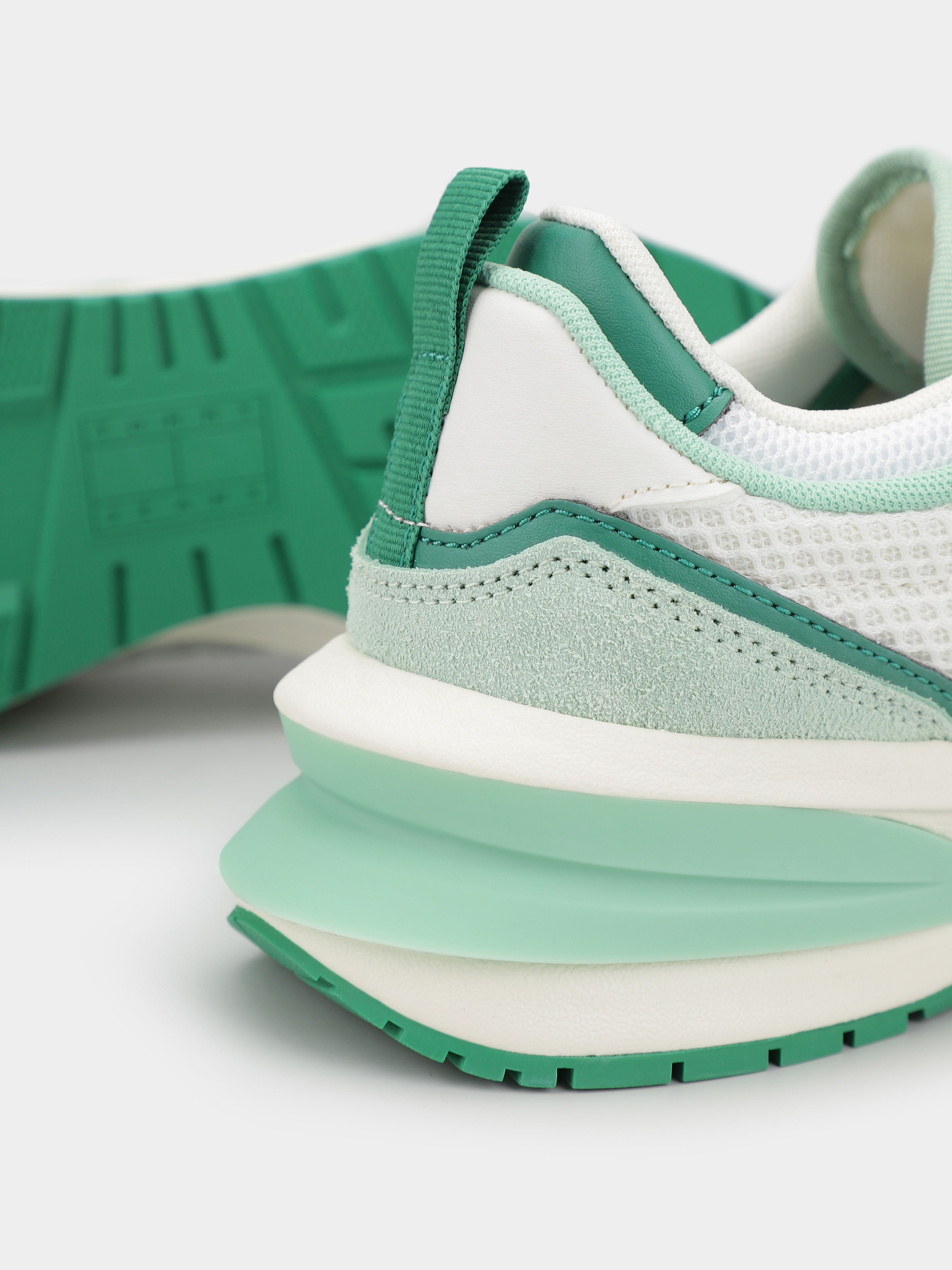 Кроссовки Tommy Hilfiger модель EN0EN02502-MAJ Фото