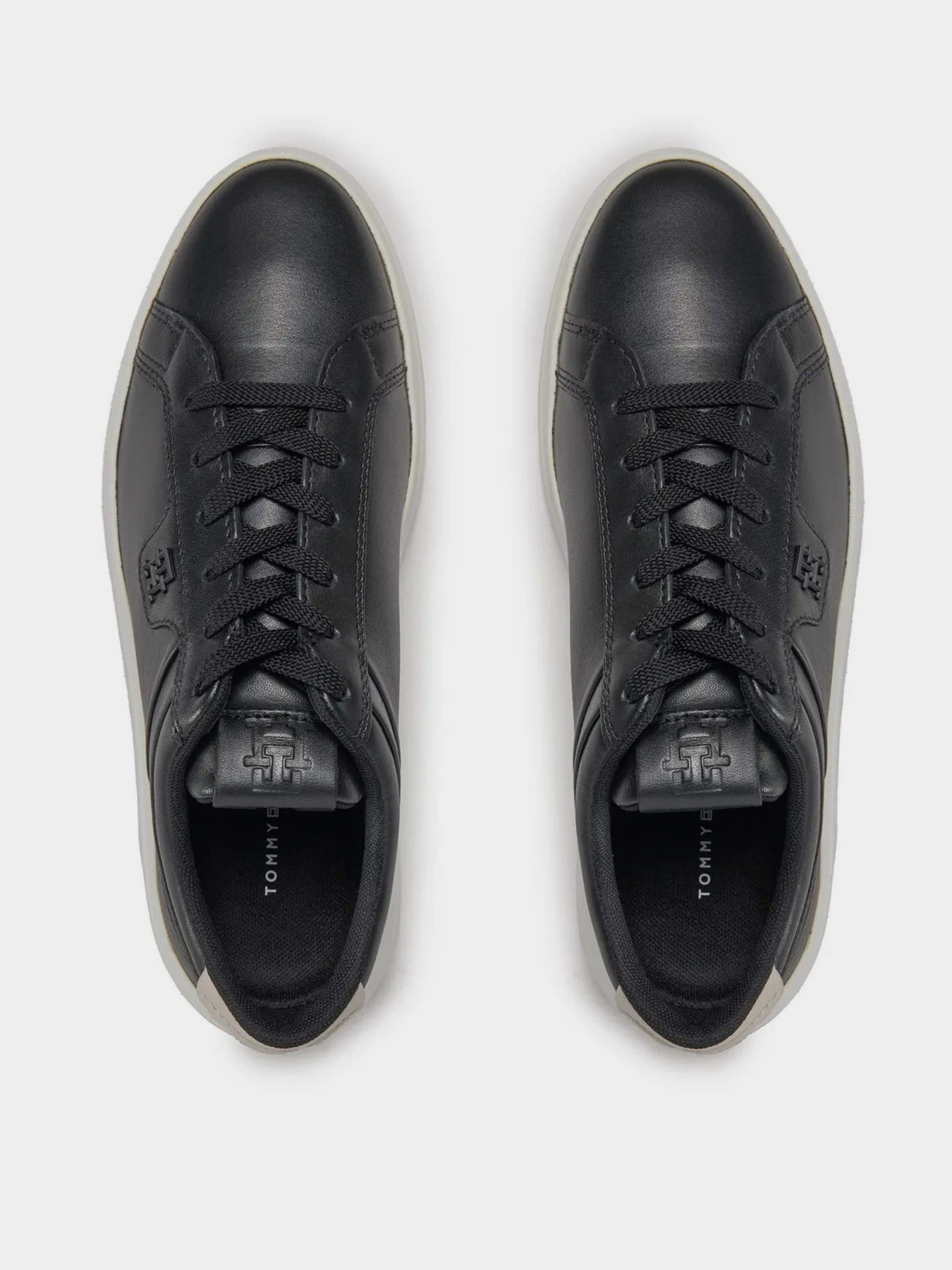 Кроссовки повседневные Tommy Hilfiger модель FW0FW07460-BDS Кроссовки повседневные Tommy Hilfiger модель FW0FW07460-BDS Фото