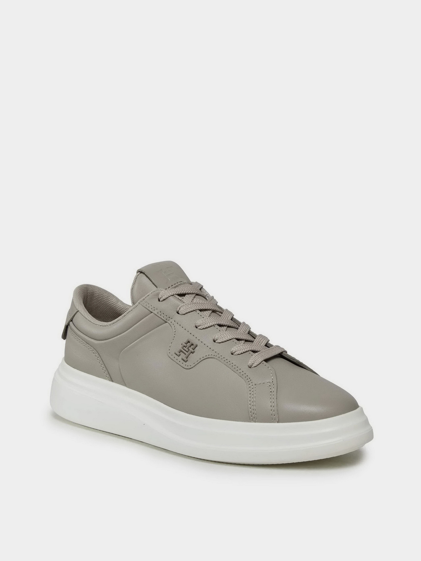 Кроссовки повседневные Tommy Hilfiger модель FW0FW07460-PKB Кроссовки повседневные Tommy Hilfiger модель FW0FW07460-PKB Фото