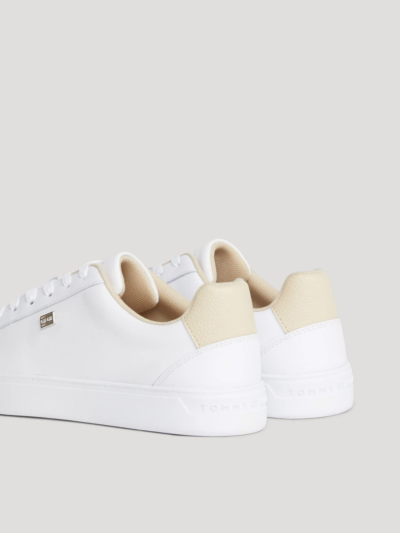 Кеды низкие Tommy Hilfiger модель FW0FW07686-YBS Фото