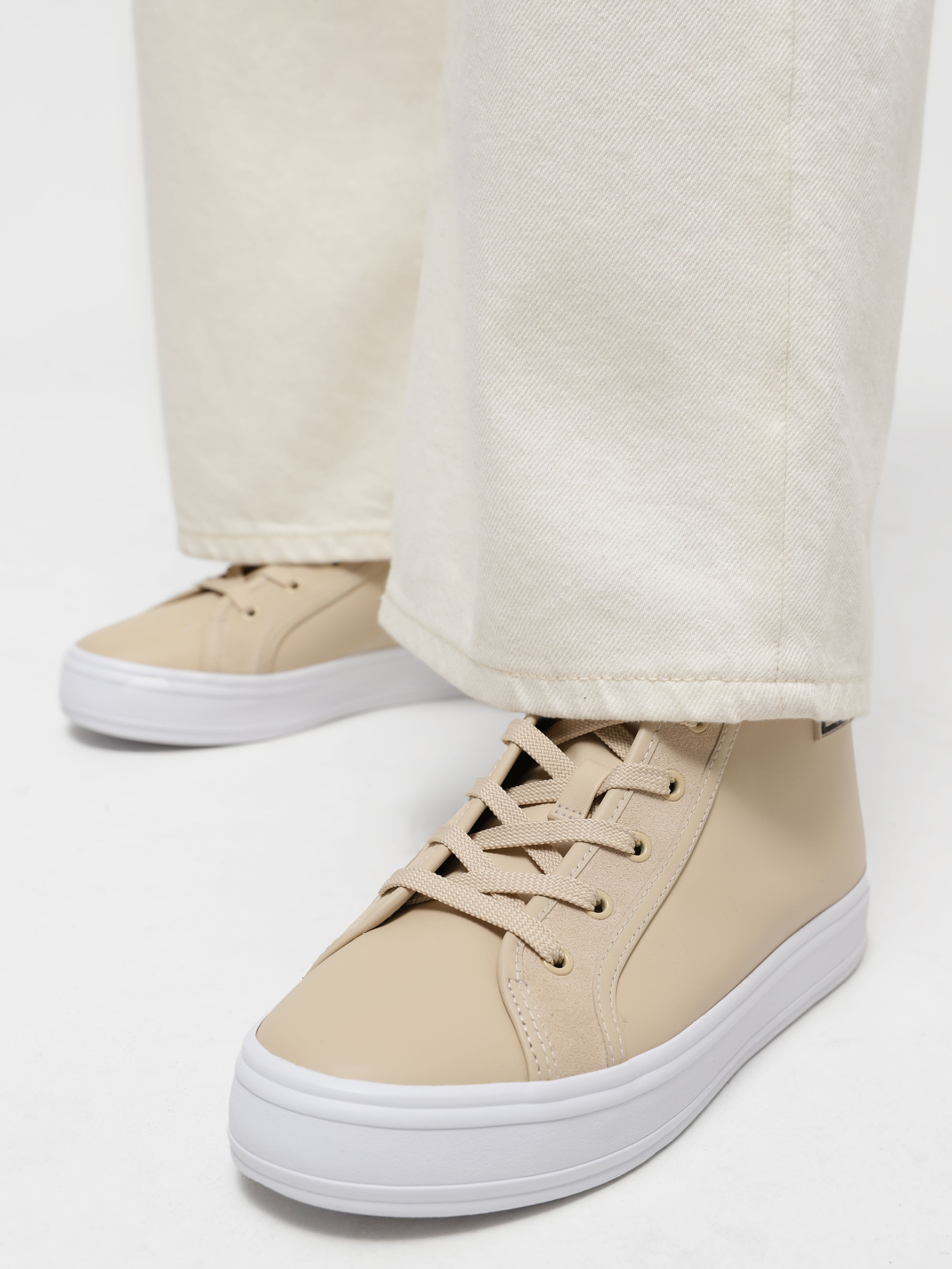 Кеды высокие Tommy Hilfiger модель FW0FW07707-AES Кеды высокие Tommy Hilfiger модель FW0FW07707-AES Фото