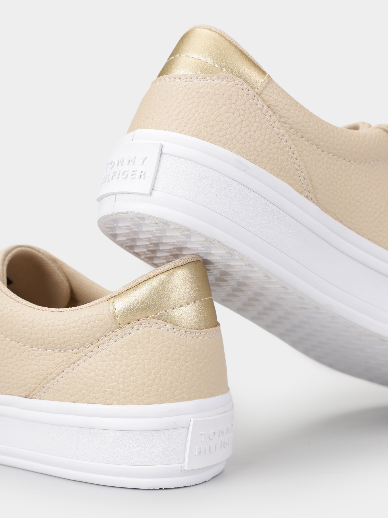 Кеди низькі Tommy Hilfiger модель FW0FW07778-AES Фото
