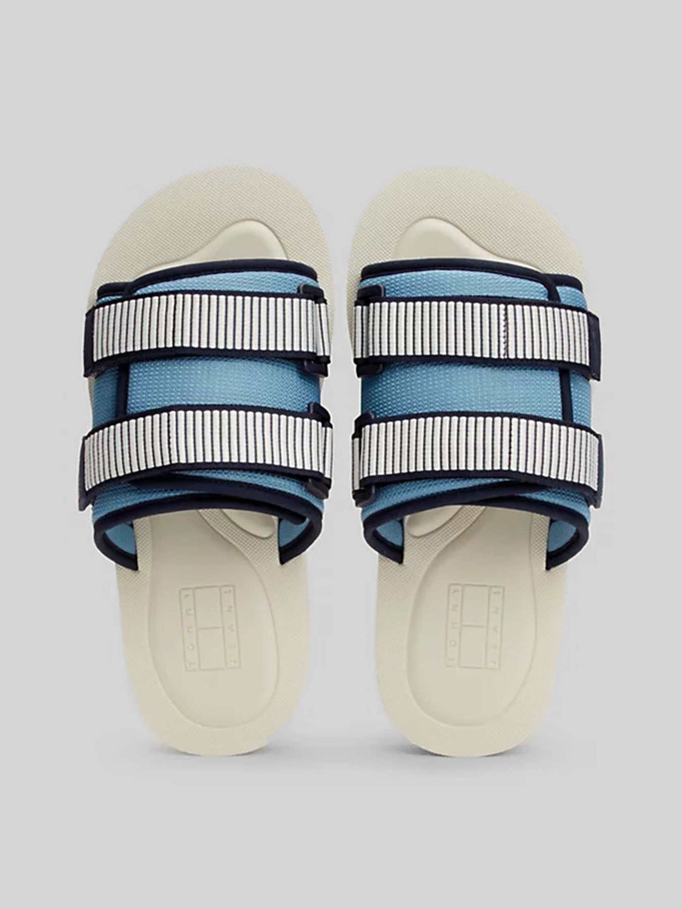 Шлепанцы Tommy Hilfiger модель EM0EM01389-CZC Фото