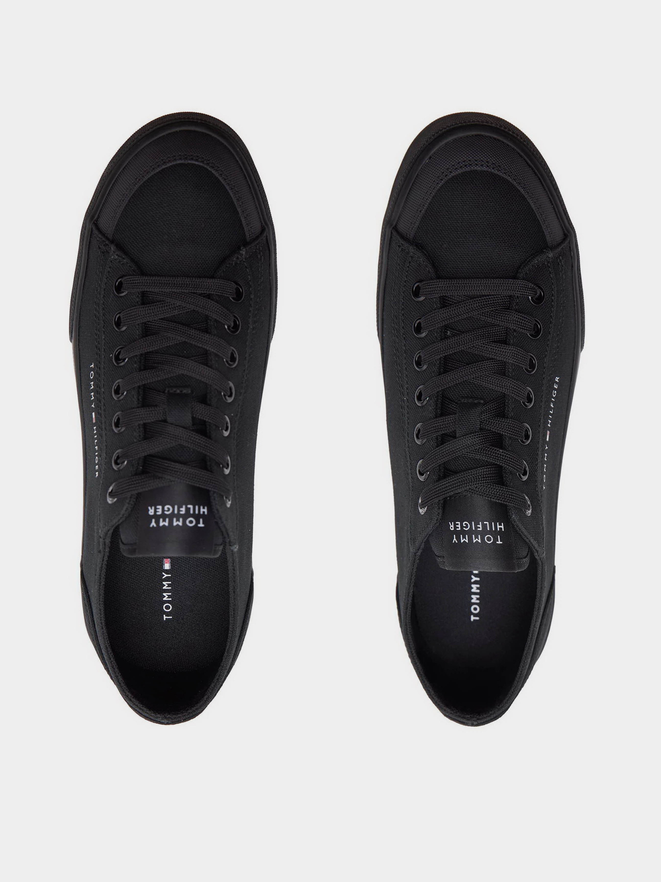 Кеды низкие Tommy Hilfiger модель FM0FM04954-BDS Фото