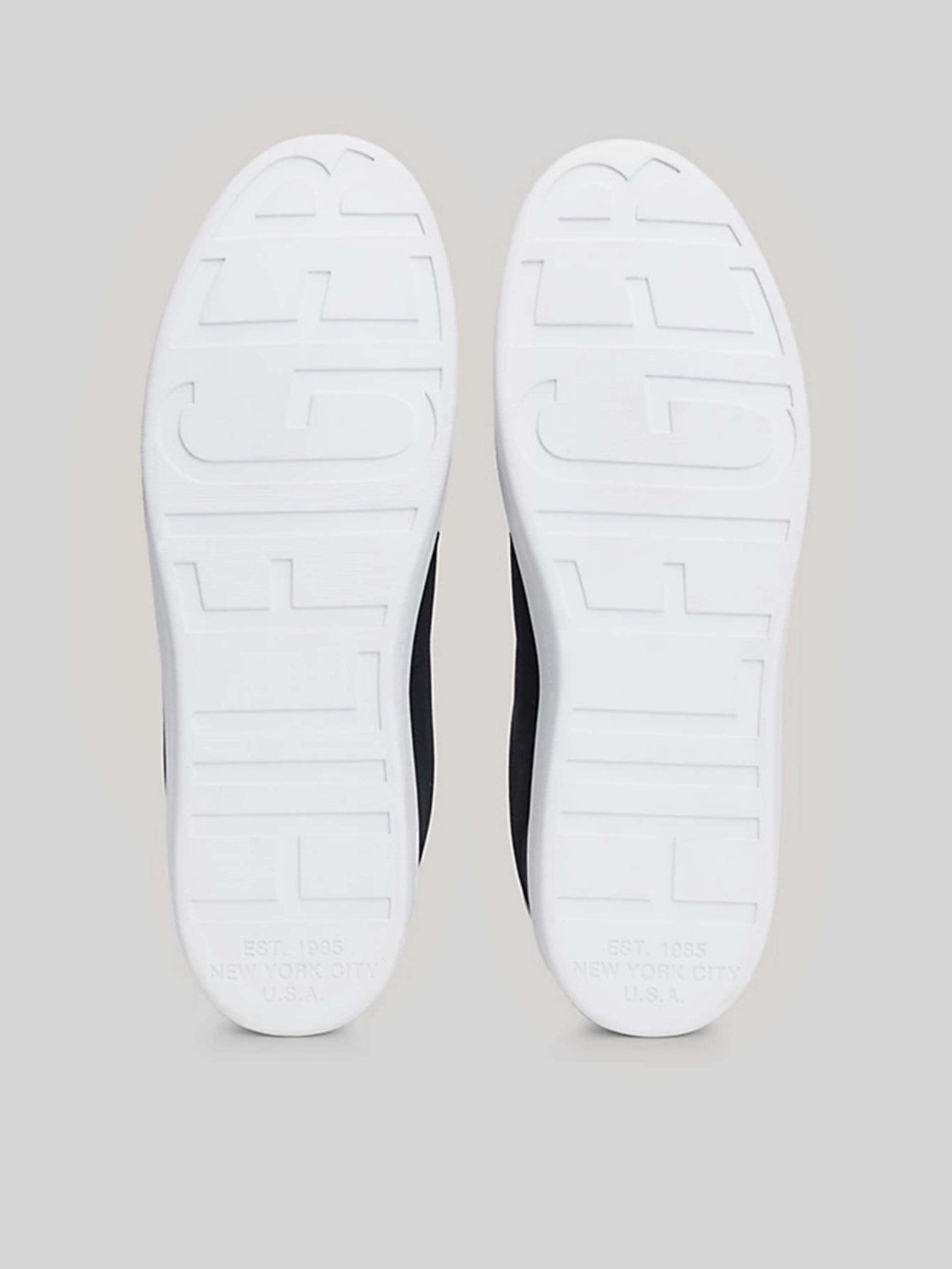 Кеды низкие Tommy Hilfiger модель FM0FM04967-DW5 Фото