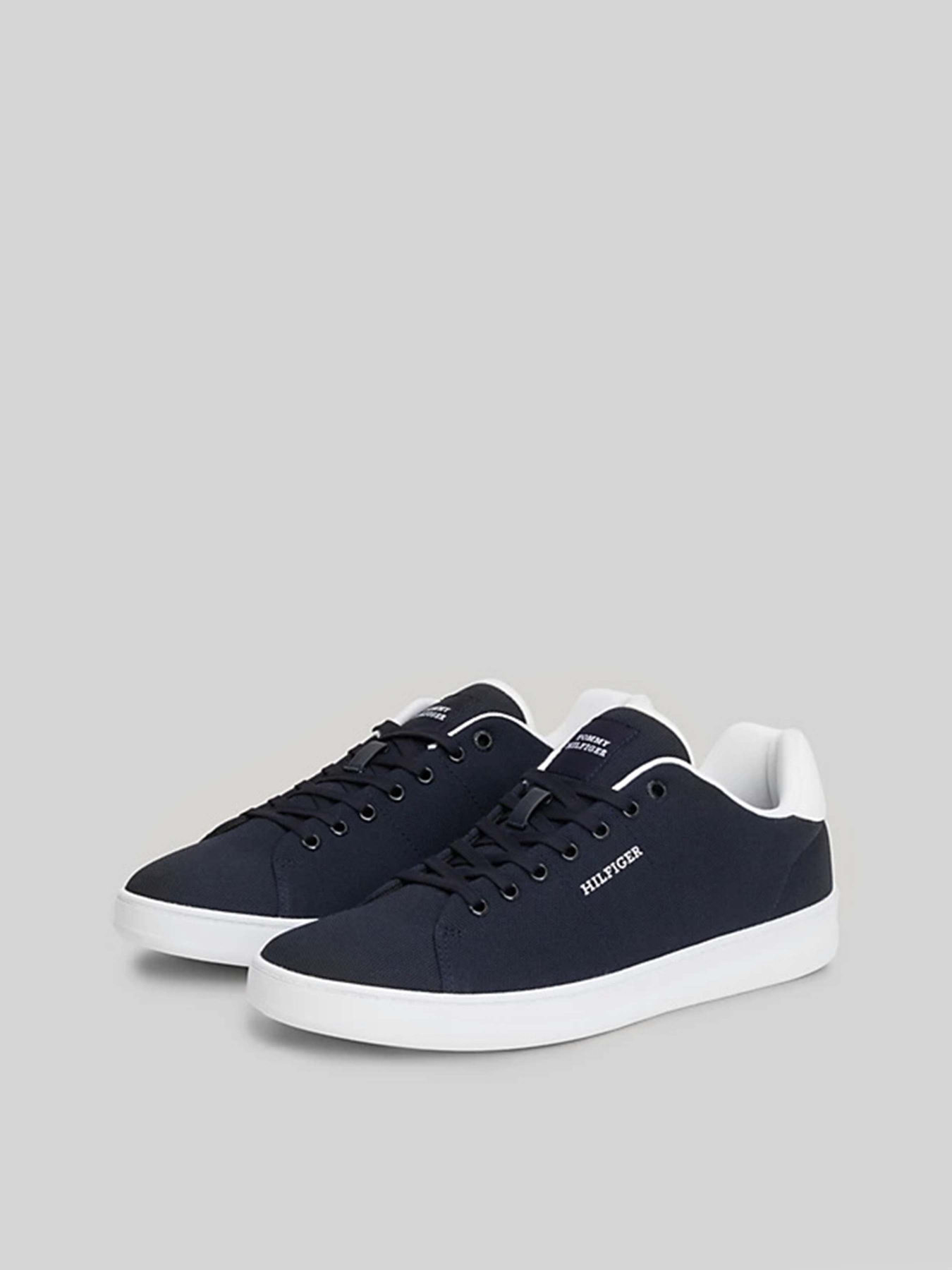 Кеды низкие Tommy Hilfiger модель FM0FM04967-DW5 Фото