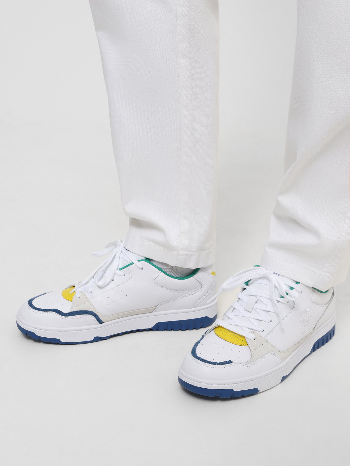 Кроссовки повседневные Tommy Hilfiger модель FM0FM04968-YBS Фото