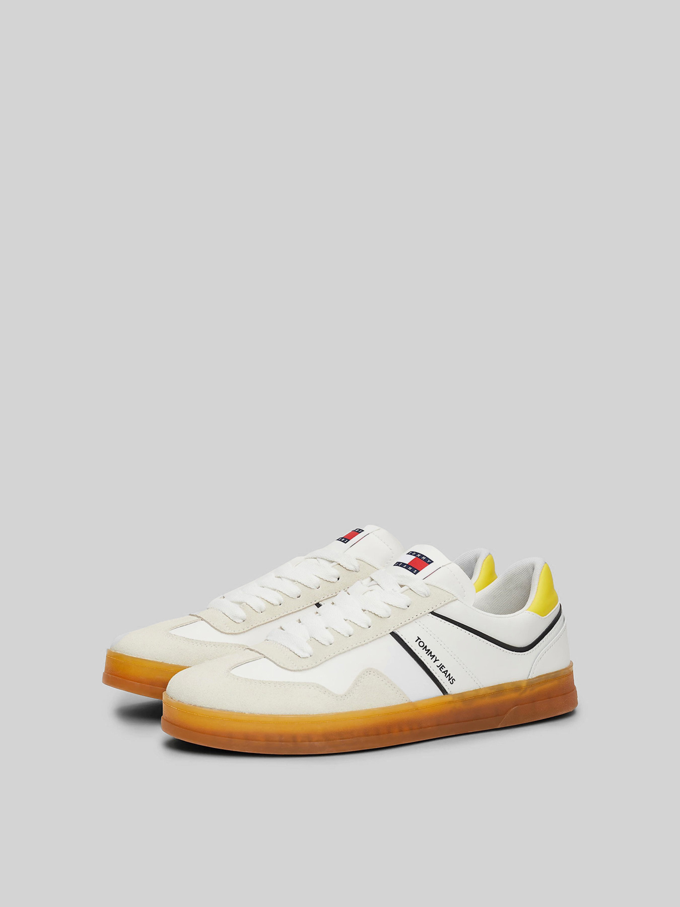 Кеды низкие Tommy Hilfiger модель EM0EM01414-ZGR Фото