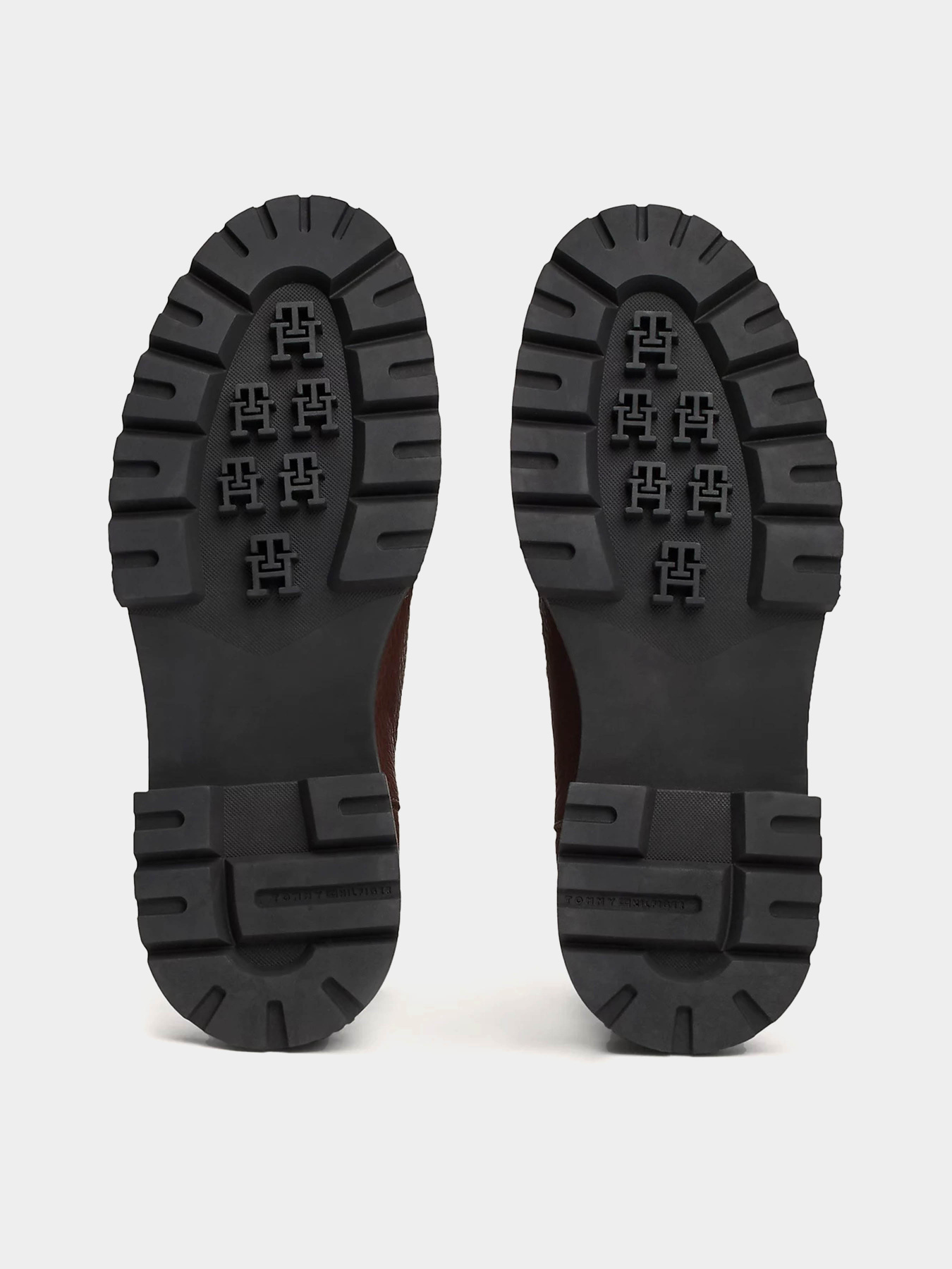 Челсі Tommy Hilfiger модель FM0FM05150-GT6 Фото