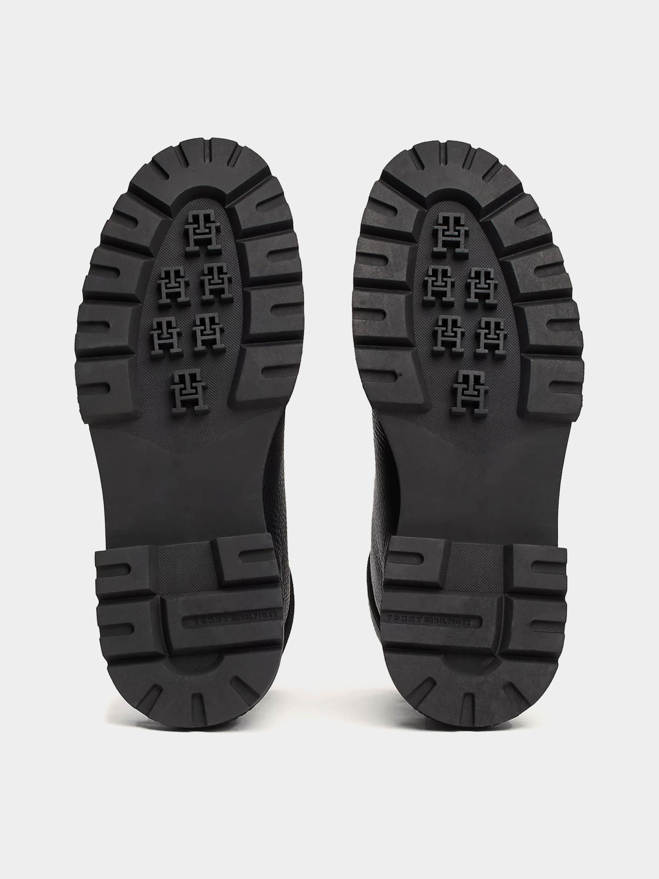 Черевики Tommy Hilfiger Модель FM0FM05270-BDS Фото