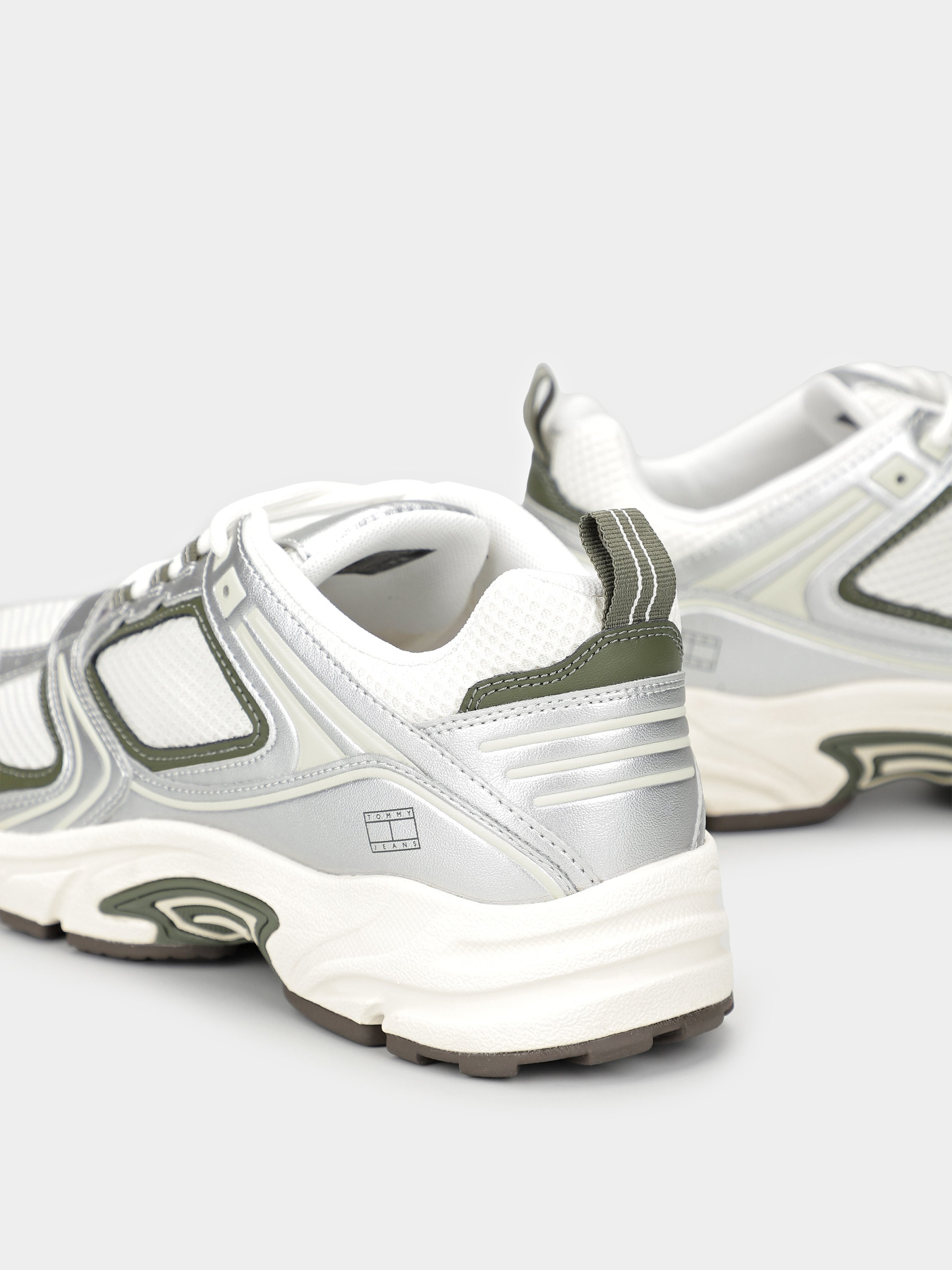 Кроссовки повседневные Tommy Hilfiger модель EM0EM01509-M00 Фото