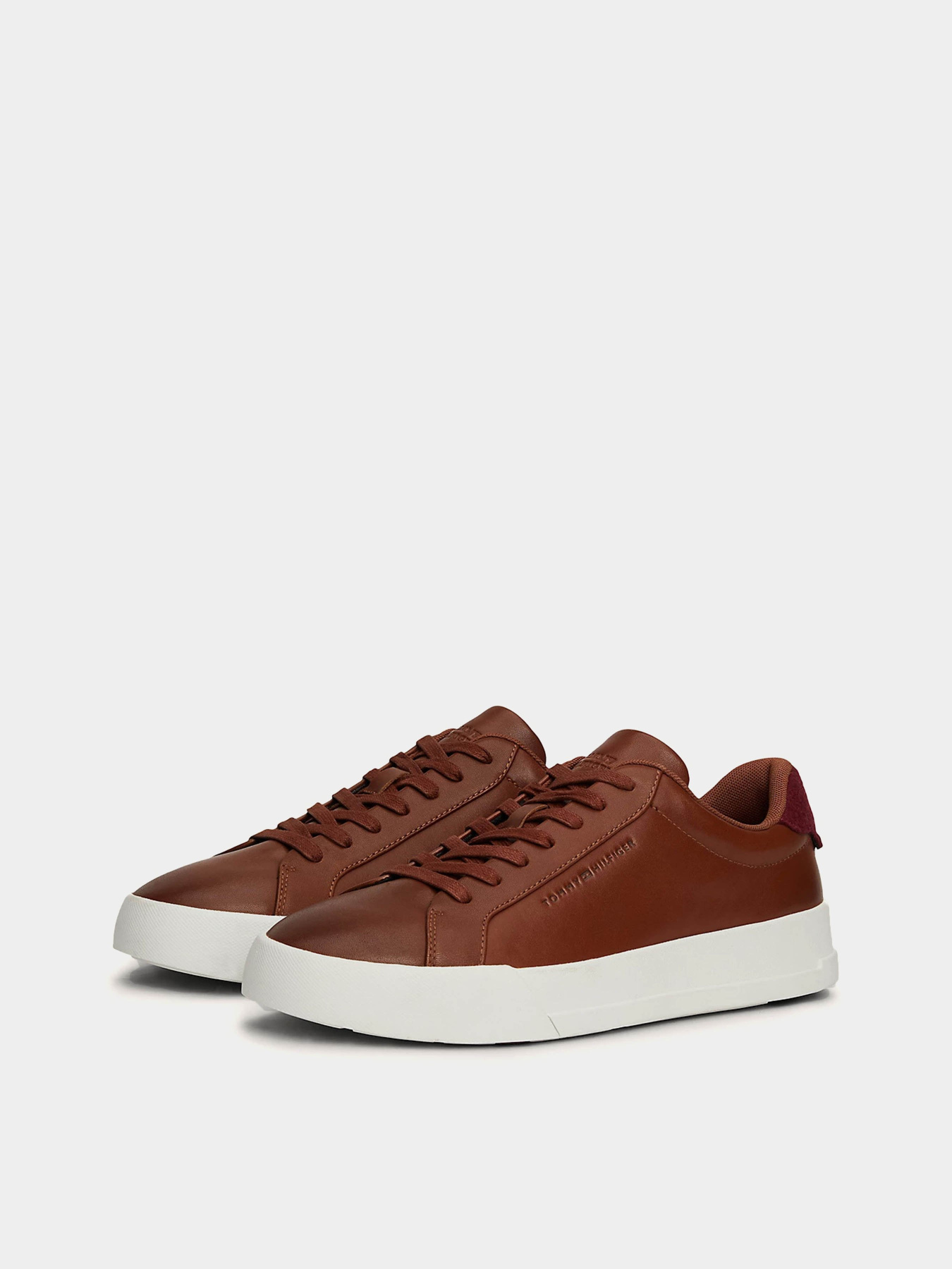 Кеды низкие Tommy Hilfiger модель FM0FM05207-GVI Фото