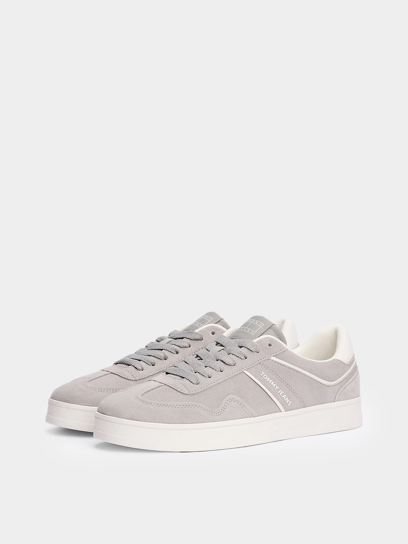 Кеды низкие Tommy Hilfiger модель EM0EM01516-PRZ Фото