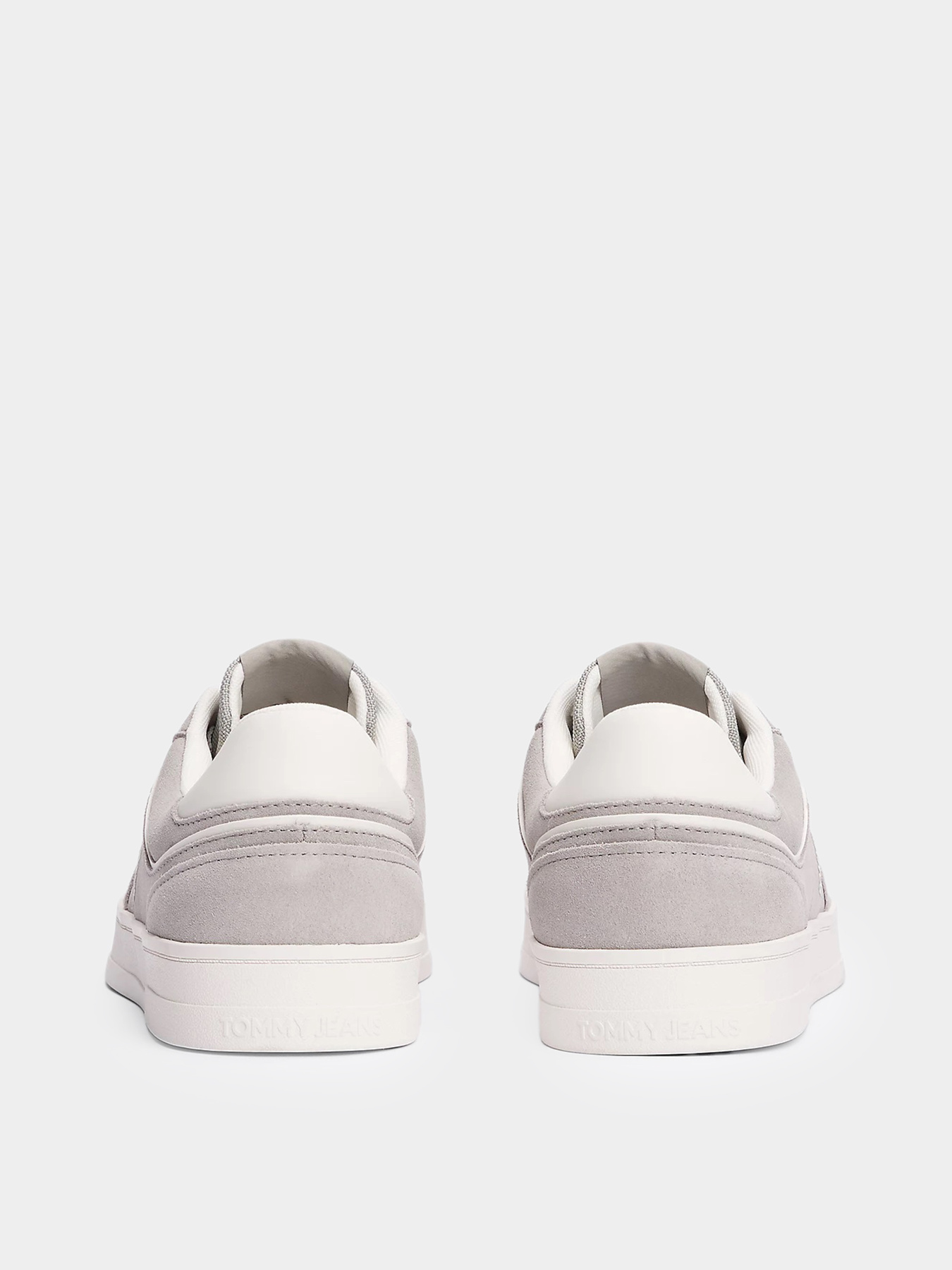 Кеды низкие Tommy Hilfiger модель EM0EM01516-PRZ Фото