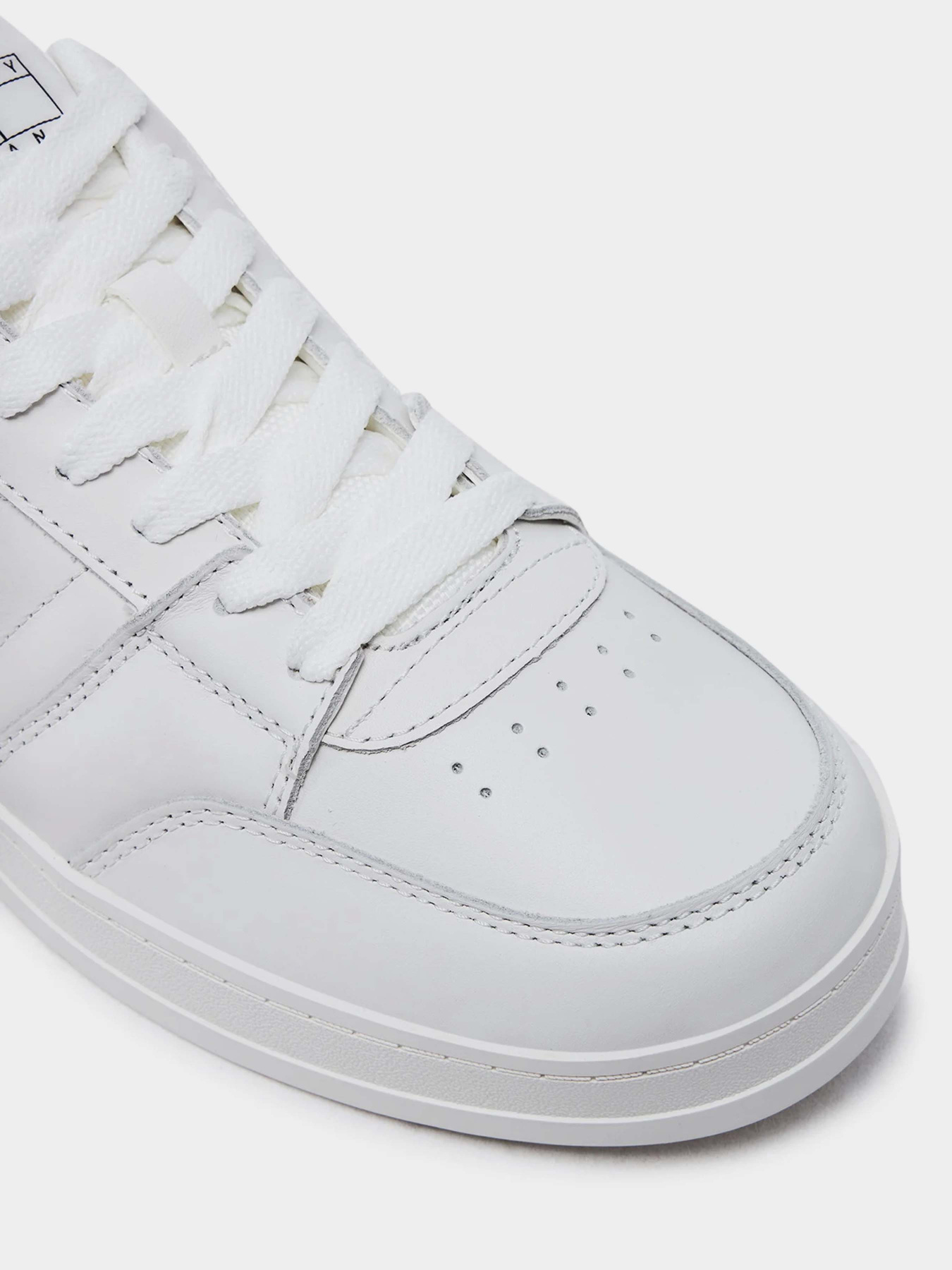 Кеды низкие Tommy Hilfiger модель EM0EM01574-YBL Фото