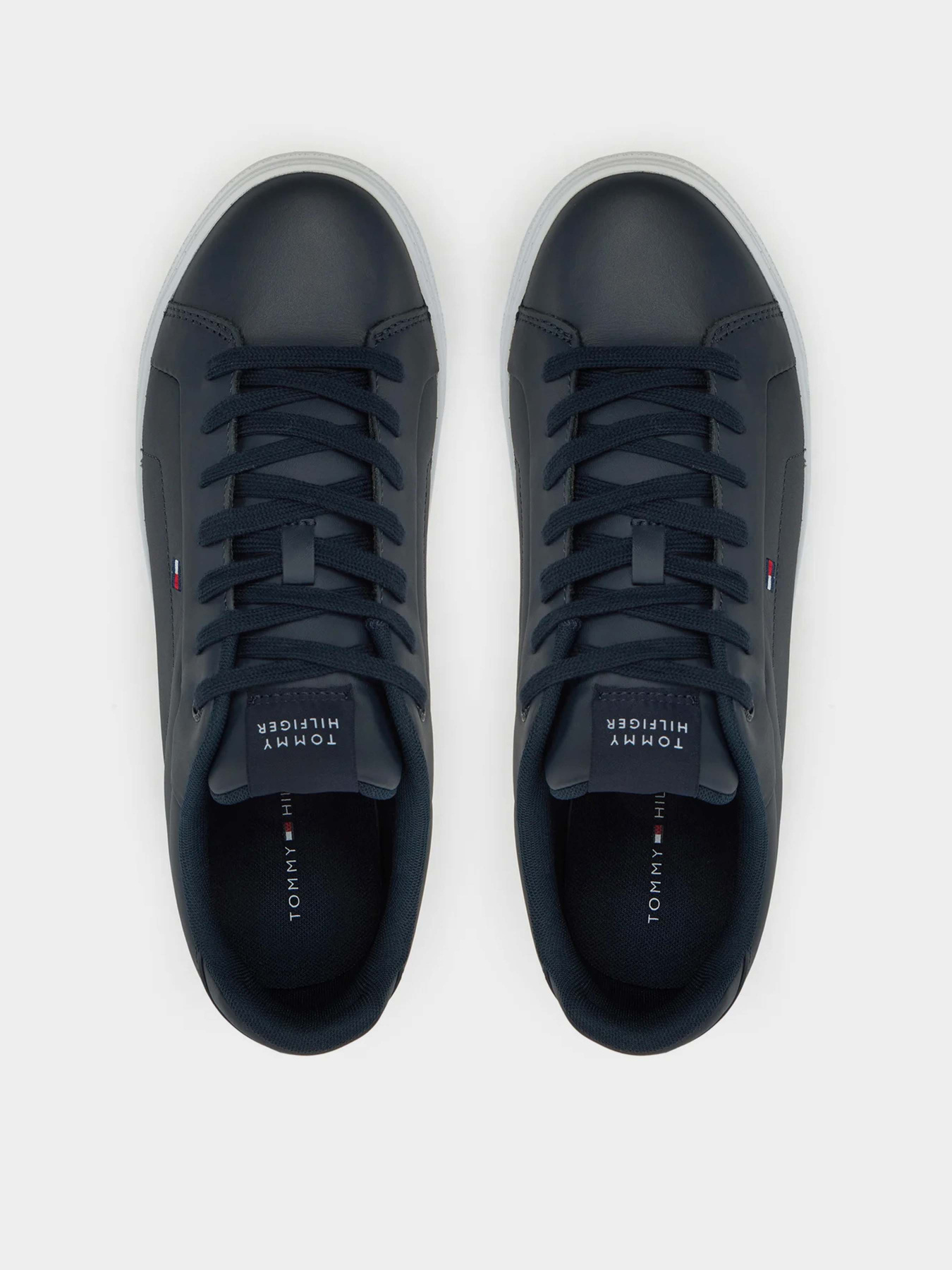 Кеды низкие Tommy Hilfiger модель FM0FM05317-DW5 Фото