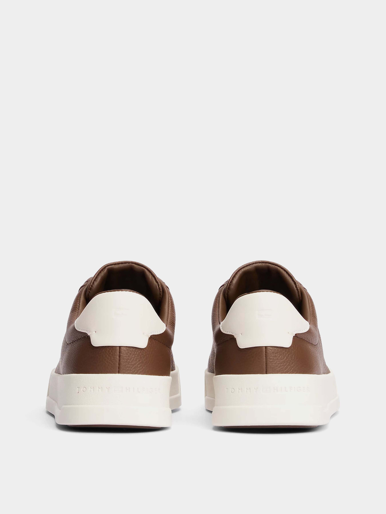 Кеды низкие Tommy Hilfiger модель FM0FM05324-GV0 Фото