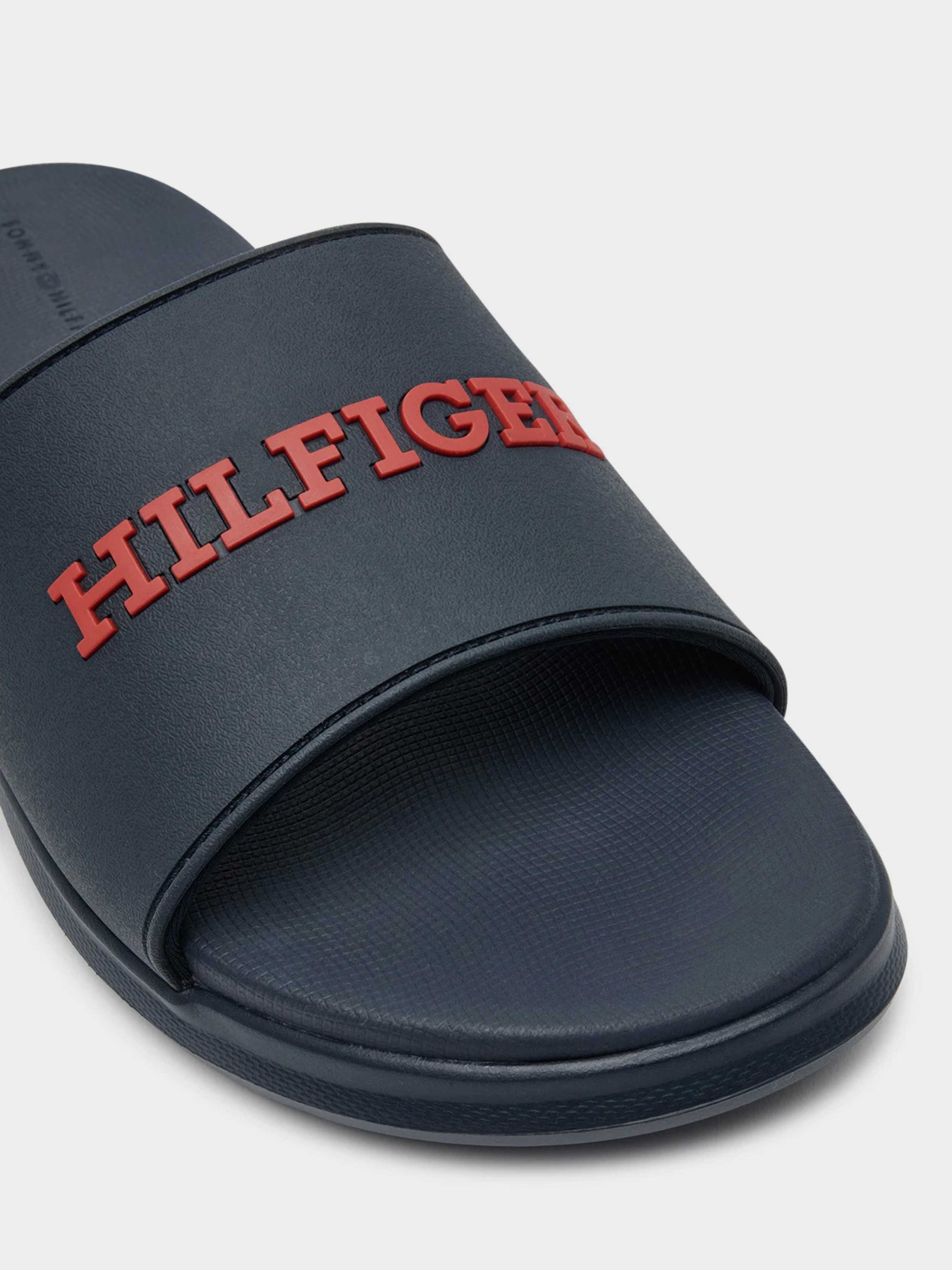 Шльопанці Tommy Hilfiger модель FM0FM05430-DW5 Фото