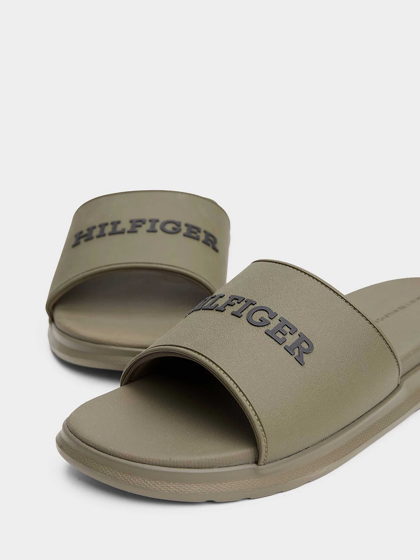 Шльопанці Tommy Hilfiger модель FM0FM05430-RBN Фото