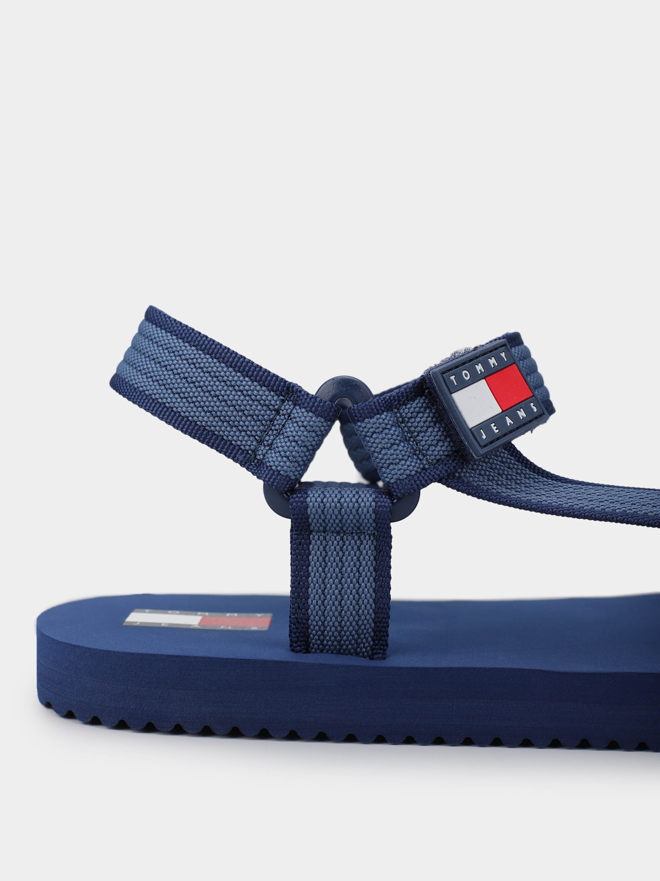 Сандалии Tommy Hilfiger модель EM0EM01563-C67 Фото