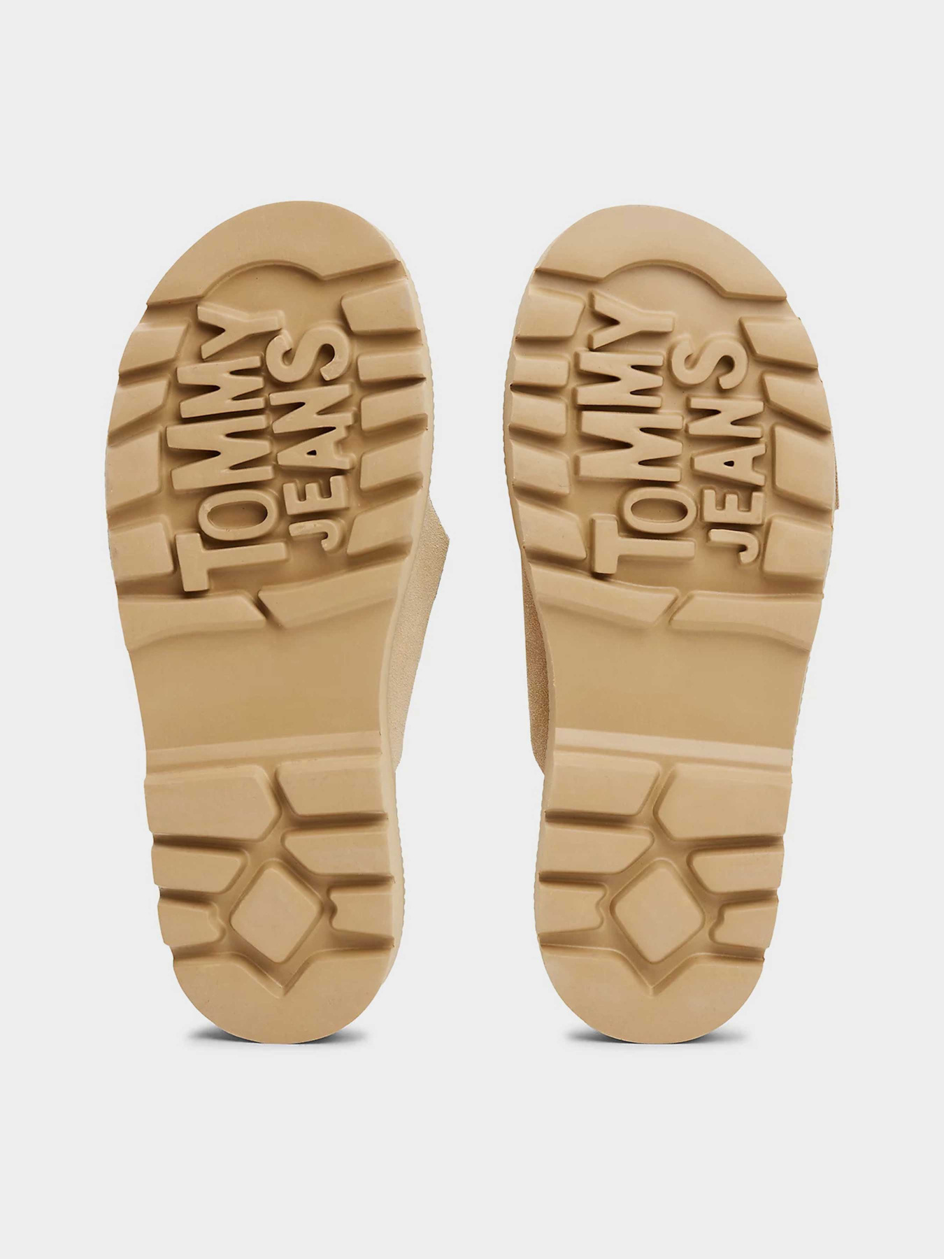 Шлепанцы Tommy Hilfiger модель EM0EM01608-ACT Шлепанцы Tommy Hilfiger модель EM0EM01608-ACT Фото