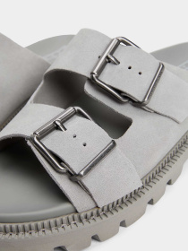 Шльопанці Tommy Hilfiger модель EM0EM01608-PRZ Фото