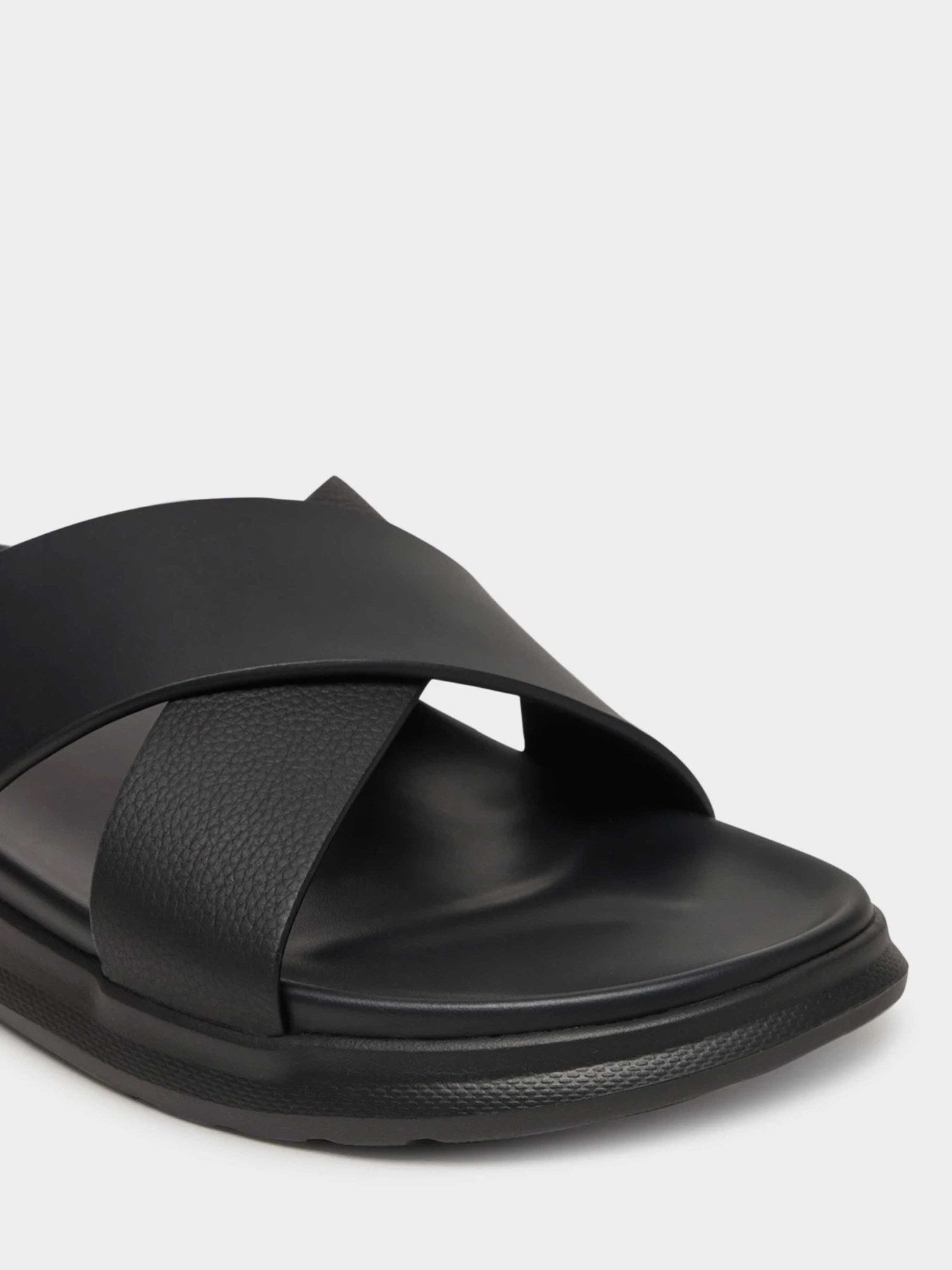 Шлепанцы Tommy Hilfiger модель FM0FM05358-BDS Шлепанцы Tommy Hilfiger модель FM0FM05358-BDS Фото