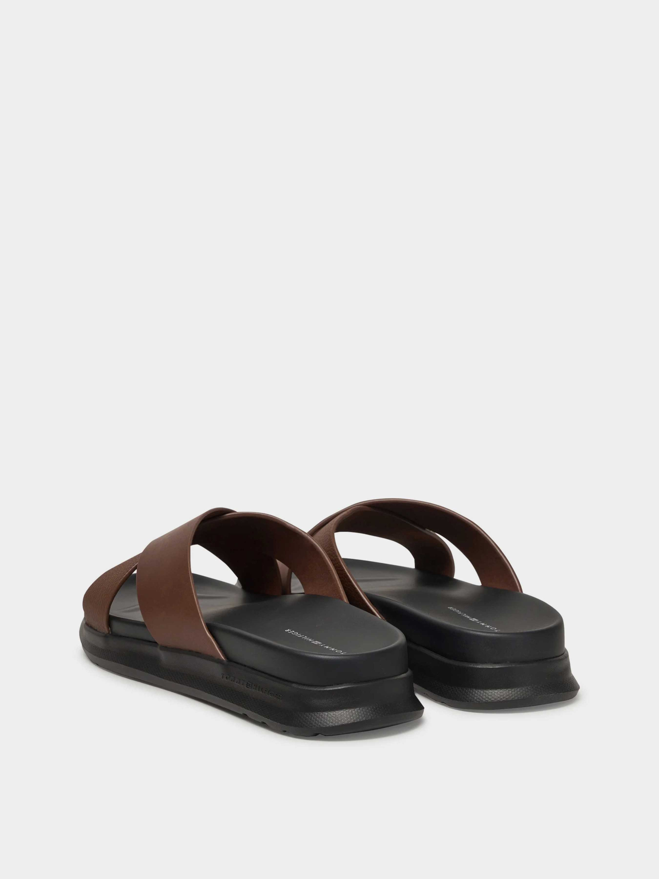 Шлепанцы Tommy Hilfiger модель FM0FM05358-GV0 Фото