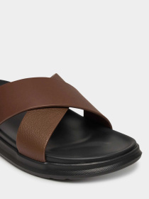 Шлепанцы Tommy Hilfiger модель FM0FM05358-GV0 Шлепанцы Tommy Hilfiger модель FM0FM05358-GV0 Фото