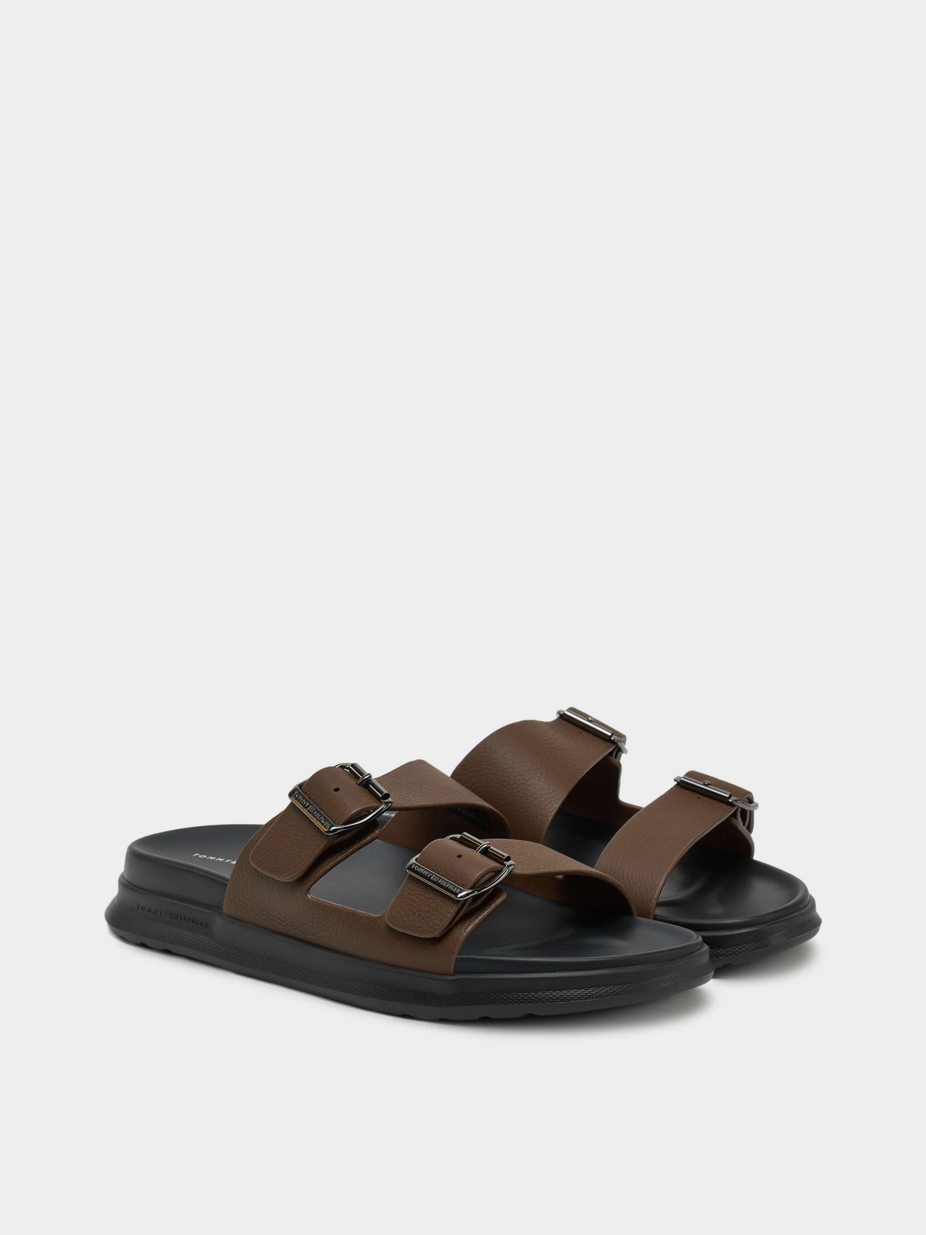 Шлепанцы Tommy Hilfiger модель FM0FM05414-GV0 Шлепанцы Tommy Hilfiger модель FM0FM05414-GV0 Фото