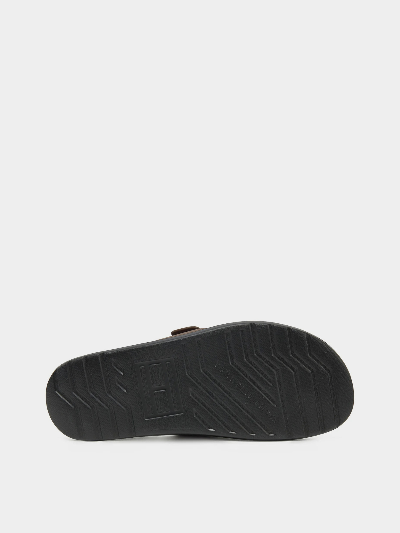 Шлепанцы Tommy Hilfiger модель FM0FM05414-GV0 Шлепанцы Tommy Hilfiger модель FM0FM05414-GV0 Фото