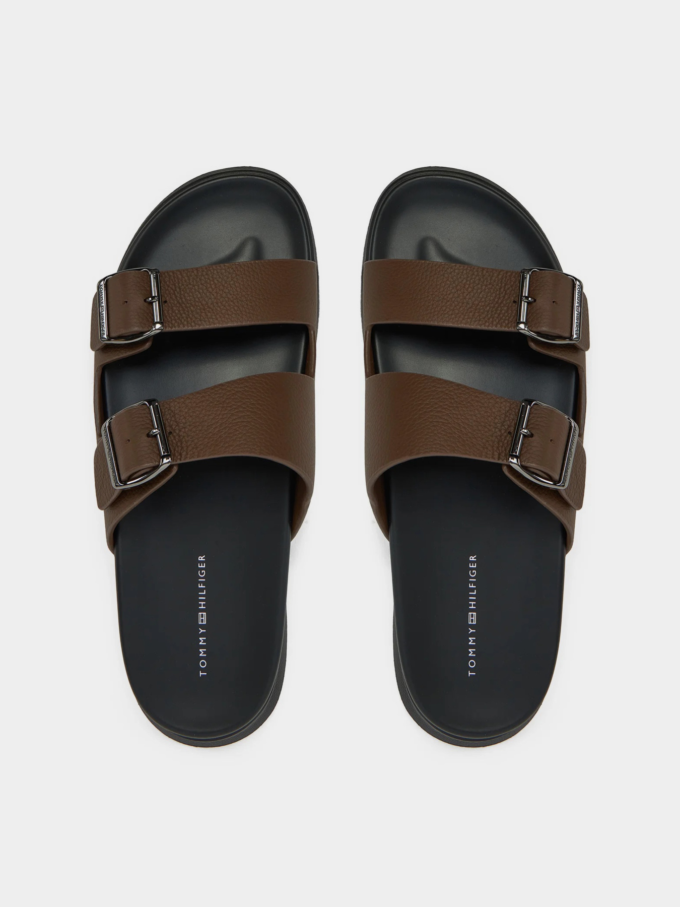 Шлепанцы Tommy Hilfiger модель FM0FM05414-GV0 Шлепанцы Tommy Hilfiger модель FM0FM05414-GV0 Фото