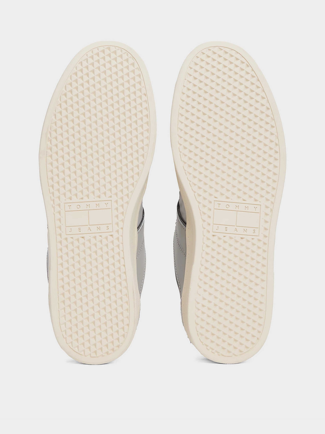 Кеды низкие Tommy Hilfiger модель EM0EM01606-PRZ Фото