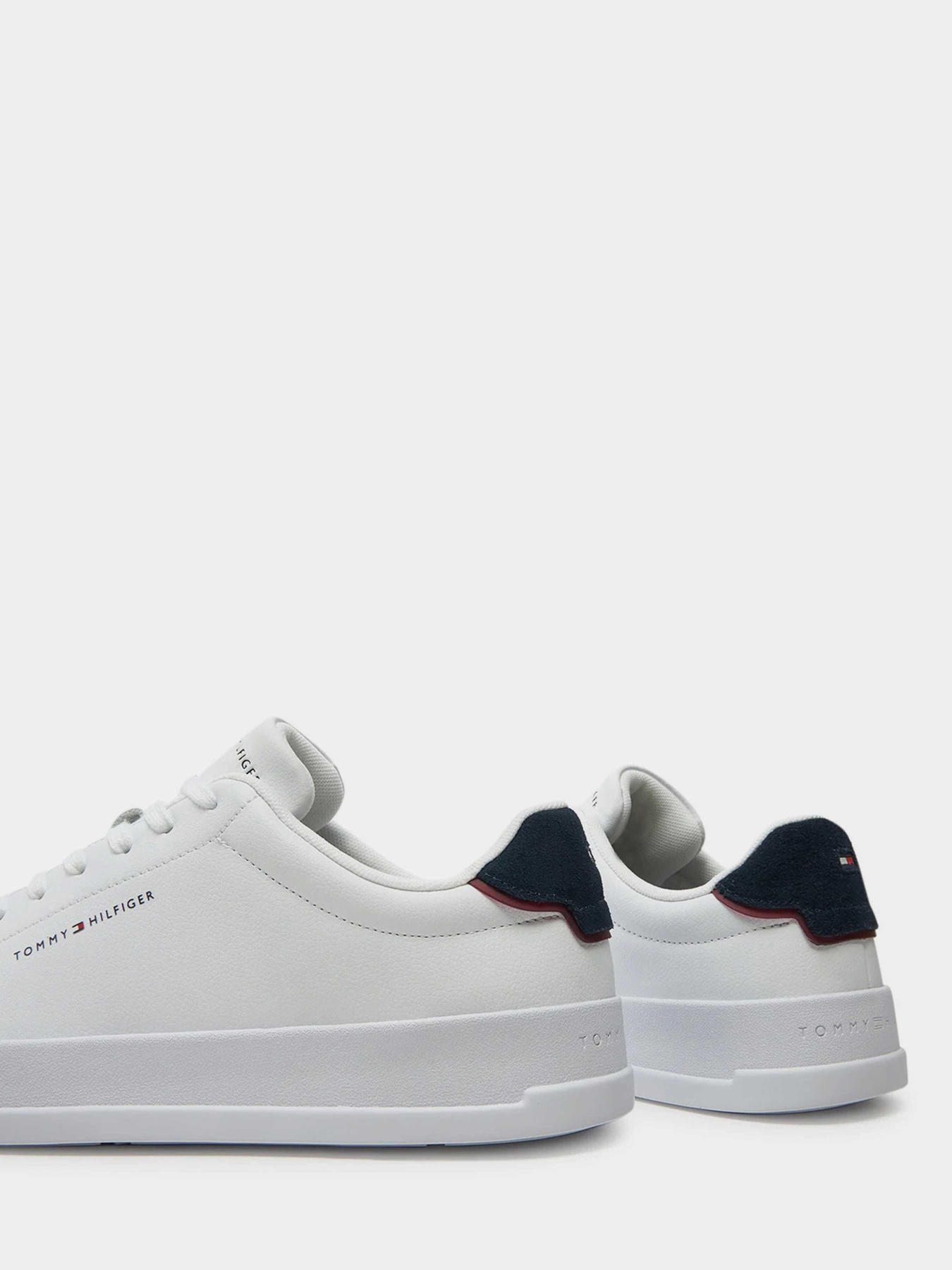 Кеды низкие Tommy Hilfiger модель FM0FM05367-0LD Фото