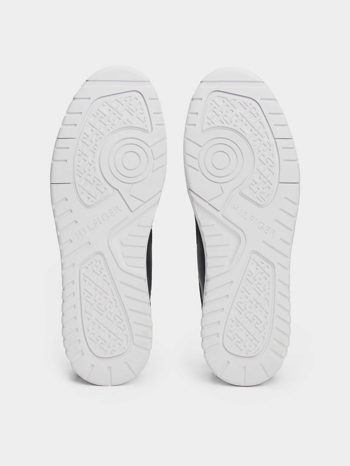Кеды низкие Tommy Hilfiger модель FM0FM05466-DW5 Фото
