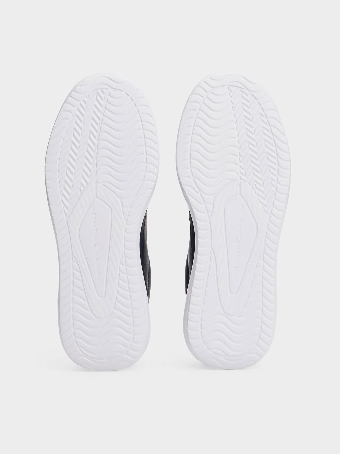 Кроссовки Tommy Hilfiger модель FM0FM05529-DW5 Фото