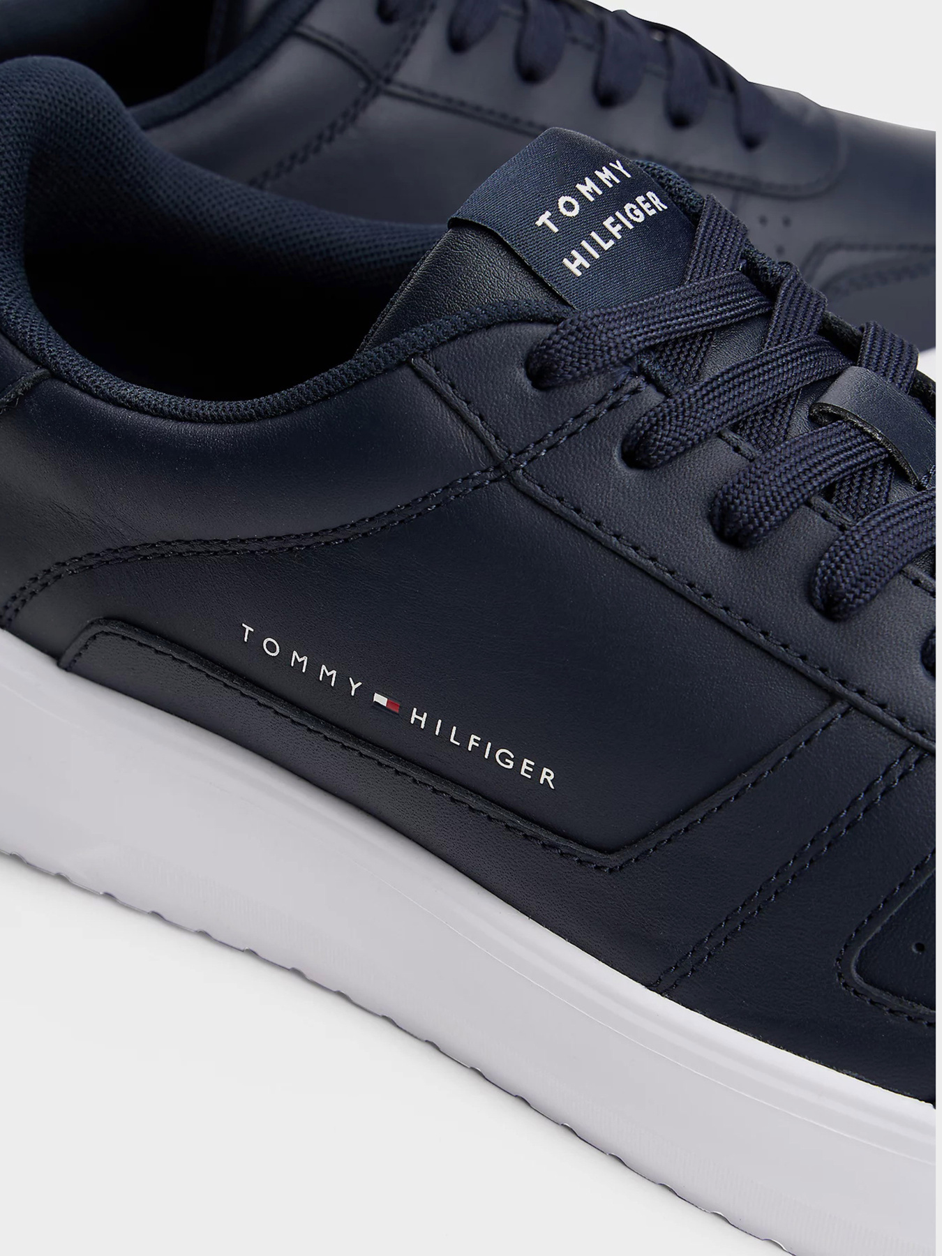 Кроссовки повседневные Tommy Hilfiger модель FM0FM05529-DW5 Фото