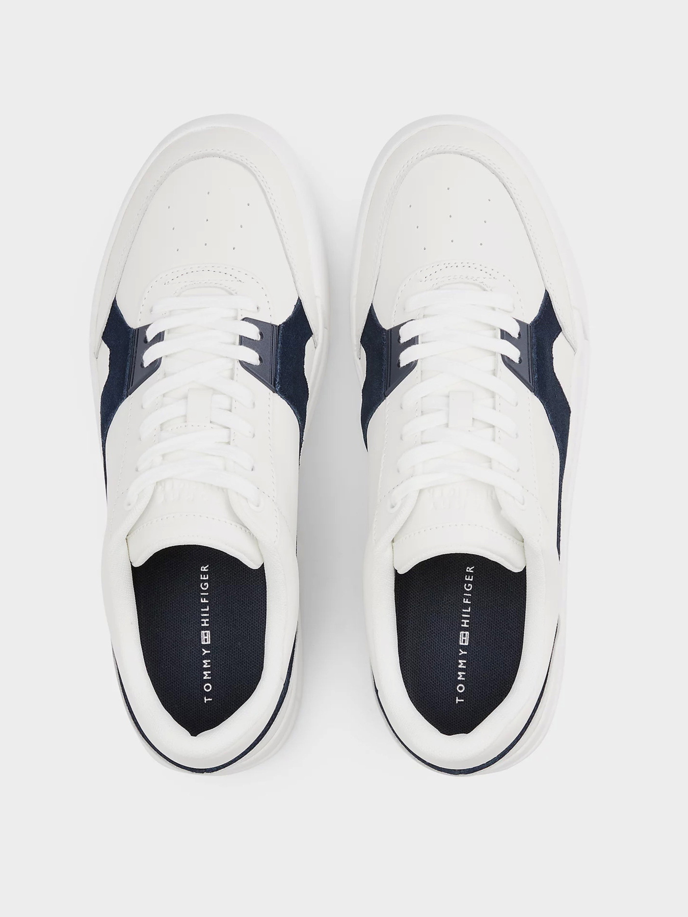 Кроссовки повседневные Tommy Hilfiger модель FM0FM05551-0K4 Фото