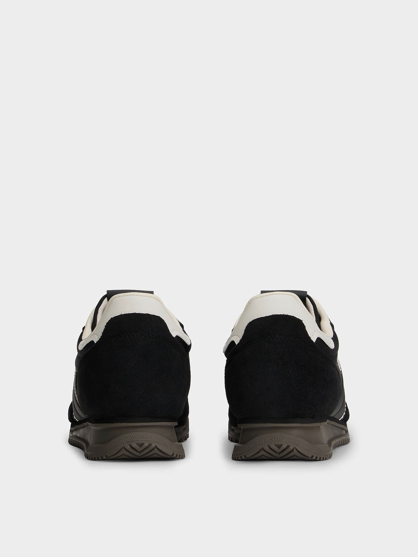 Кроссовки повседневные Tommy Hilfiger TJM RETRO RUNNER CLEATED WINTE модель EM0EM01664-BDS Кроссовки повседневные Tommy Hilfiger TJM RETRO RUNNER CLEATED WINTE модель EM0EM01664-BDS Фото