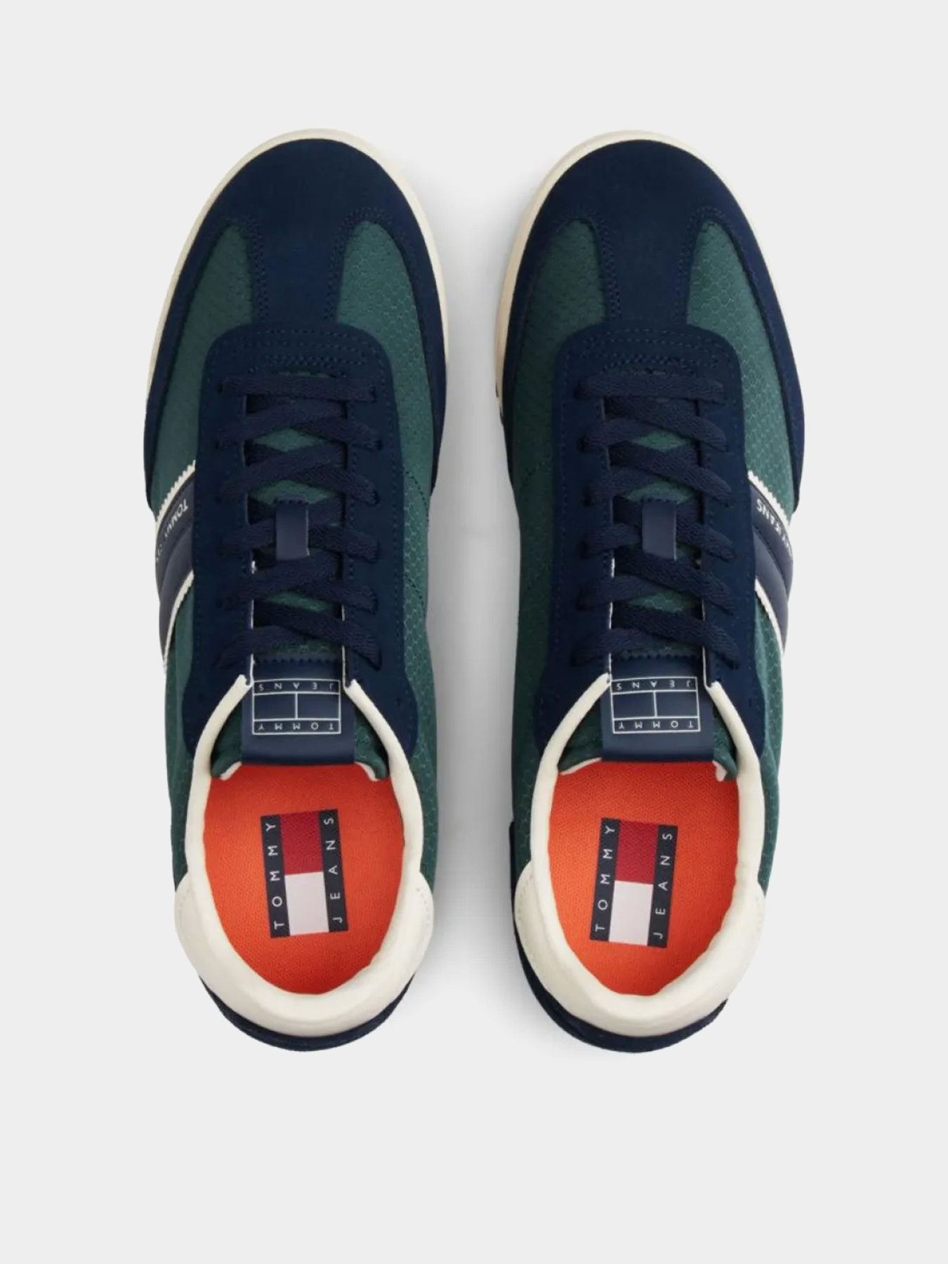 Кросівки Tommy Hilfiger TJM RETRO RUNNER CLEATED WINTE модель EM0EM01664-C1G Фото