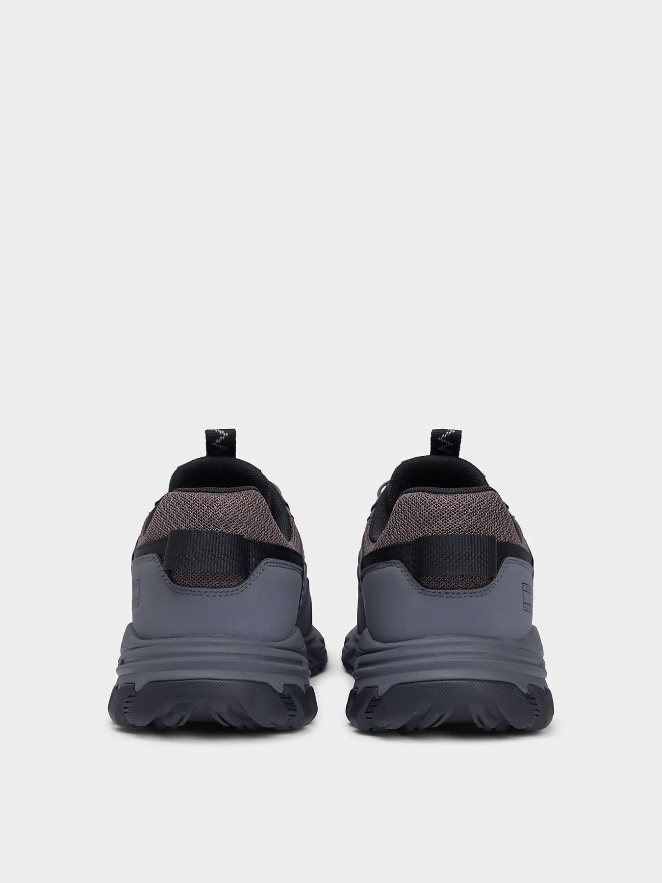 Кросівки Tommy Hilfiger TJM OUTDOOR RUNNER модель EM0EM01667-0GQ Фото