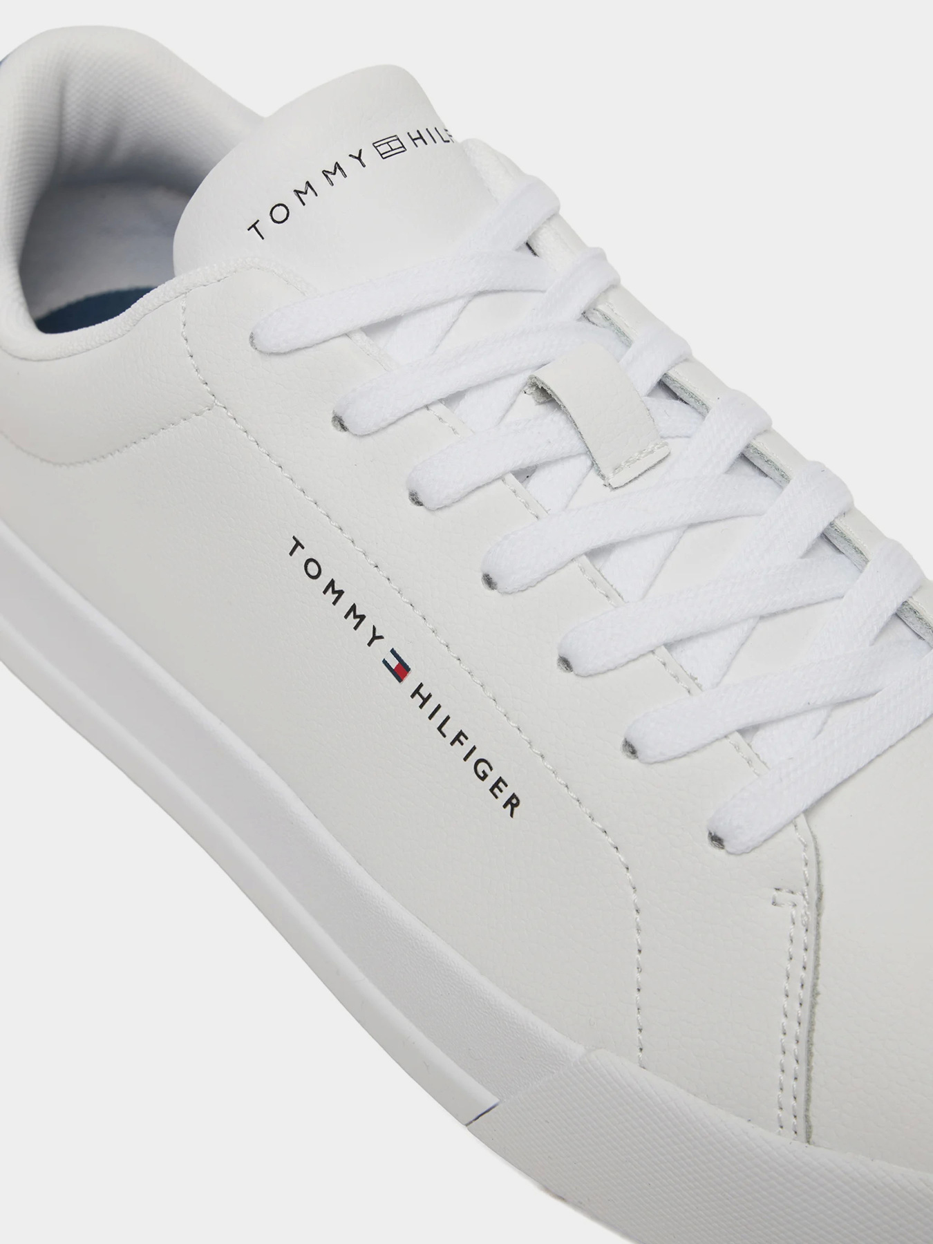 Кеди низькі Tommy Hilfiger TH COURT LTH DETAIL ESS модель FM0FM05367-02W Фото