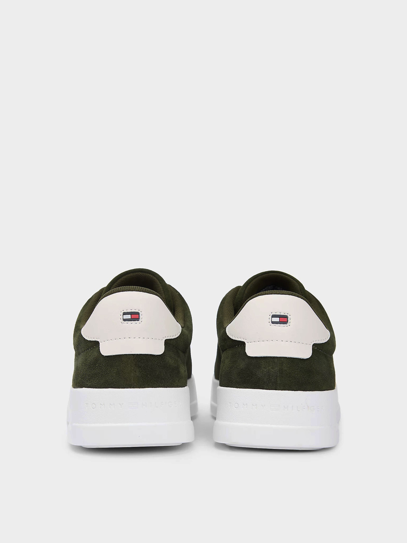 Кеды низкие Tommy Hilfiger TH COURT CORE SUEDE модель FM0FM05716-M1Q Кеды низкие Tommy Hilfiger TH COURT CORE SUEDE модель FM0FM05716-M1Q Фото