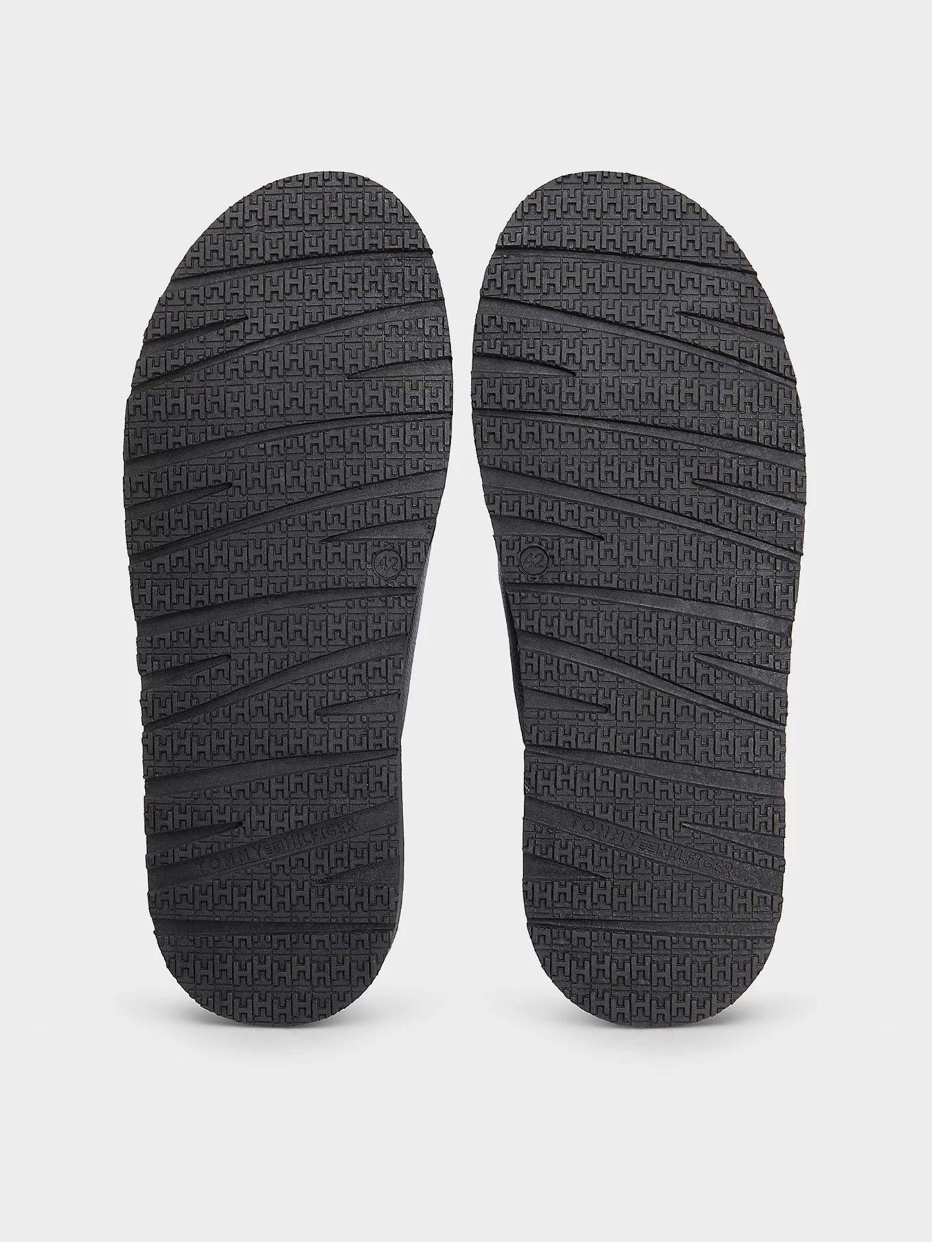 Шлёпанцы Tommy Hilfiger CORE HILFIGER LTH CRISS C SAND модель FM0FM05783-BDS Фото