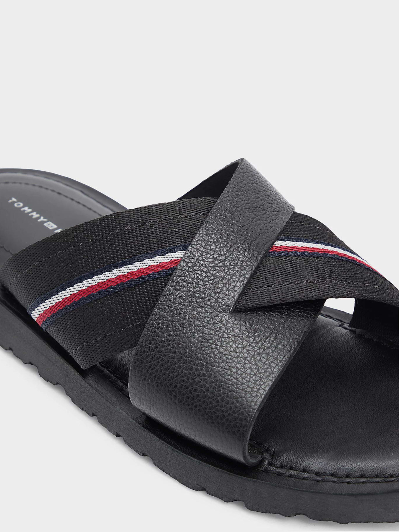 Шлёпанцы Tommy Hilfiger CORE HILFIGER LTH CRISS C SAND модель FM0FM05783-BDS Фото