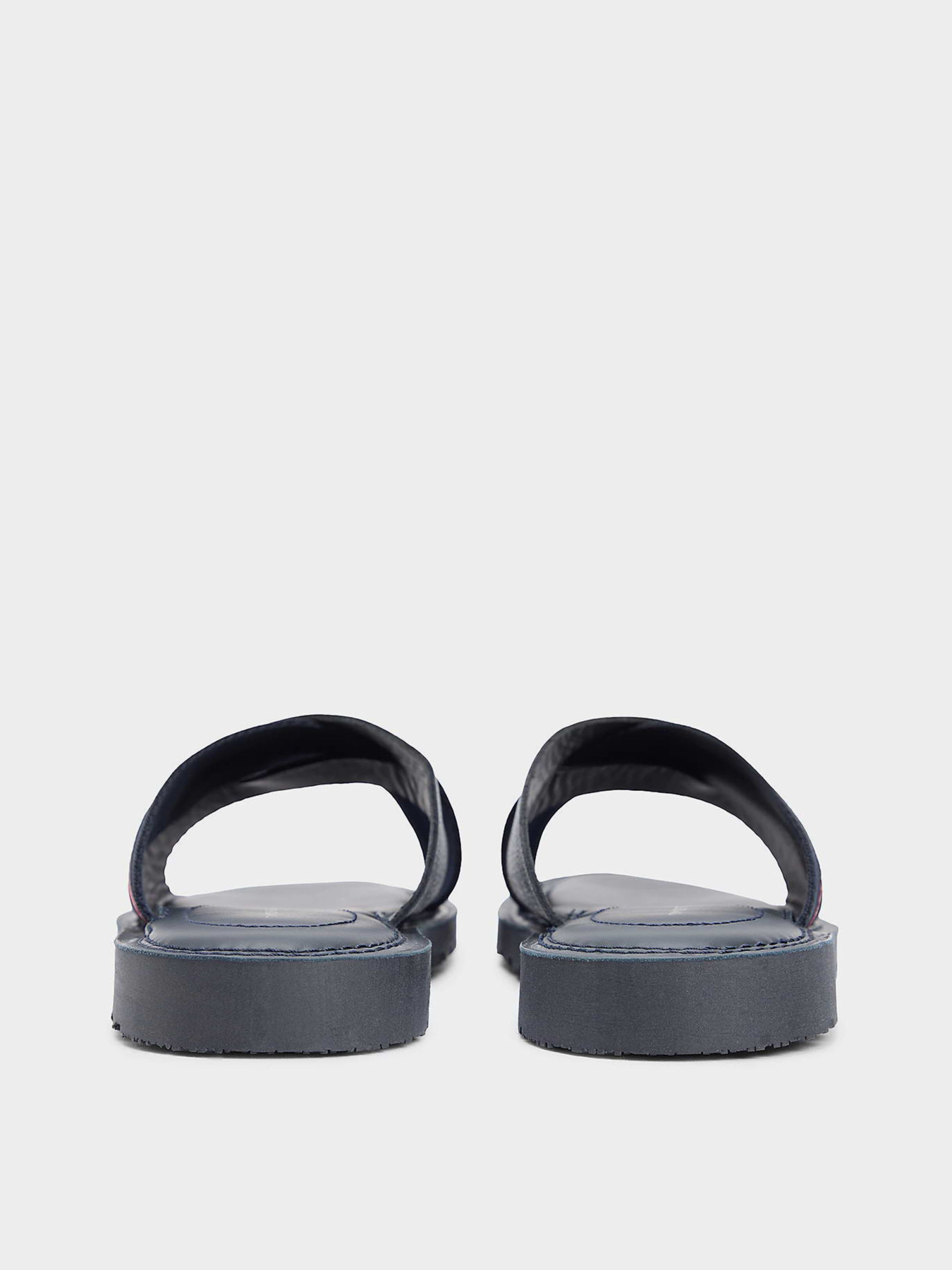 Шлепанцы Tommy Hilfiger CORE HILFIGER LTH CRISS C SAND модель FM0FM05783-DW5 Фото